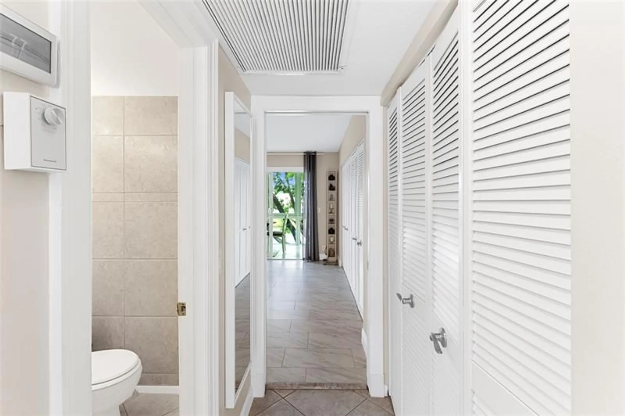 Property Slideshow image 19 of 49 | 3028 cambridge b # 3028, Deerfield Beach, FL, 33442