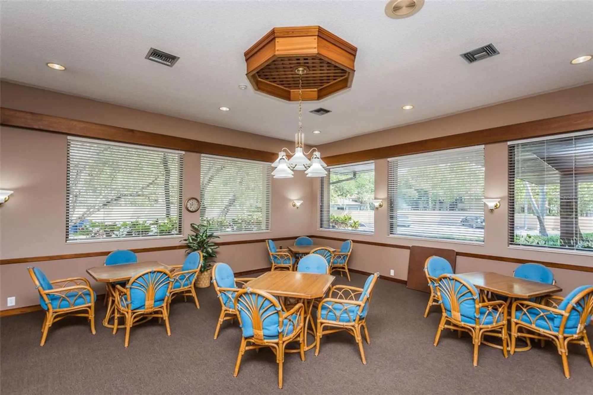 Property Slideshow image 65 of 85 | 3062 eastland blvd 105, Clearwater, FL, 33761