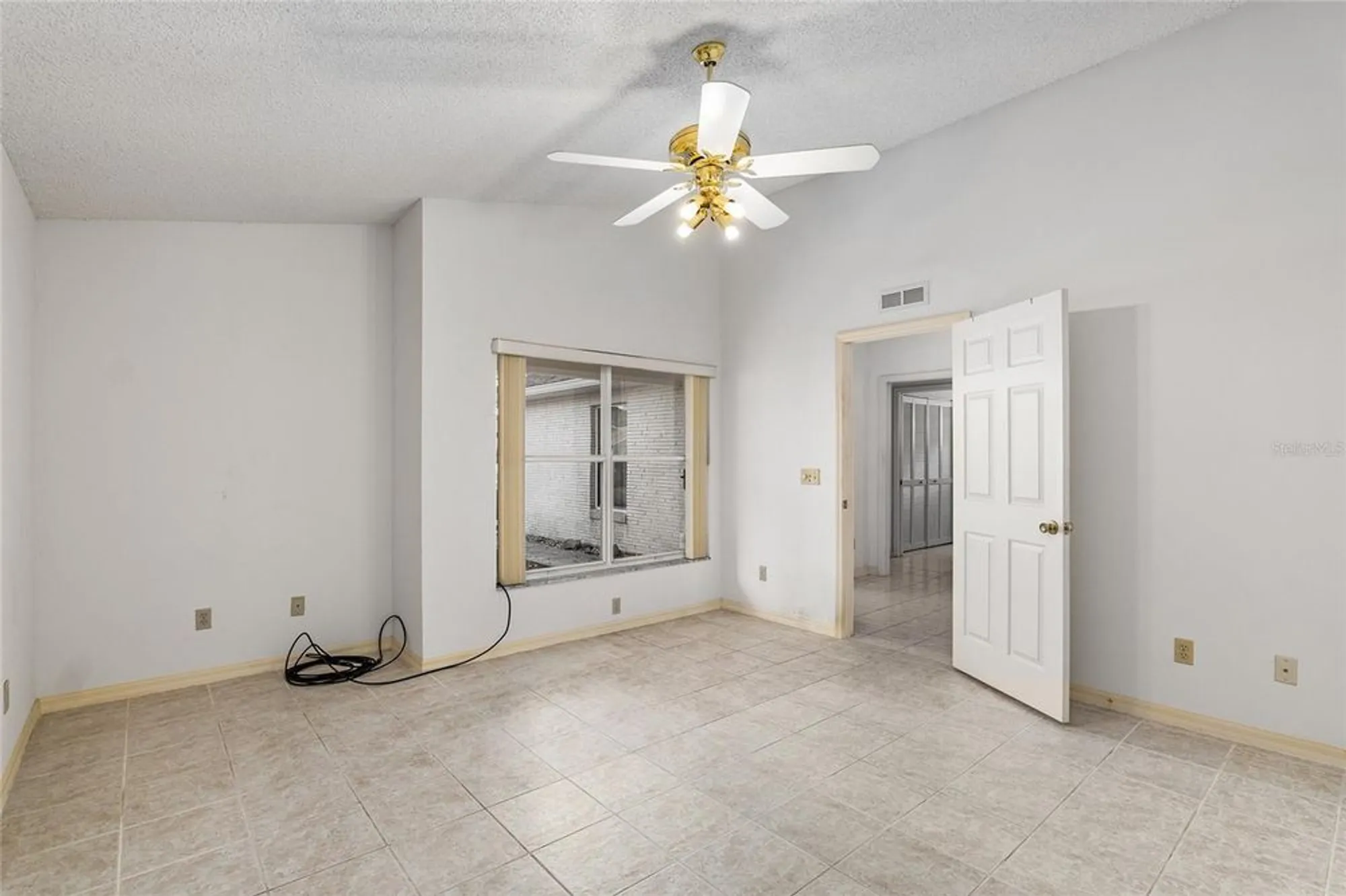 Property Slideshow image 8 of 54 | 9064 sw 91st cir, Ocala, FL, 34481