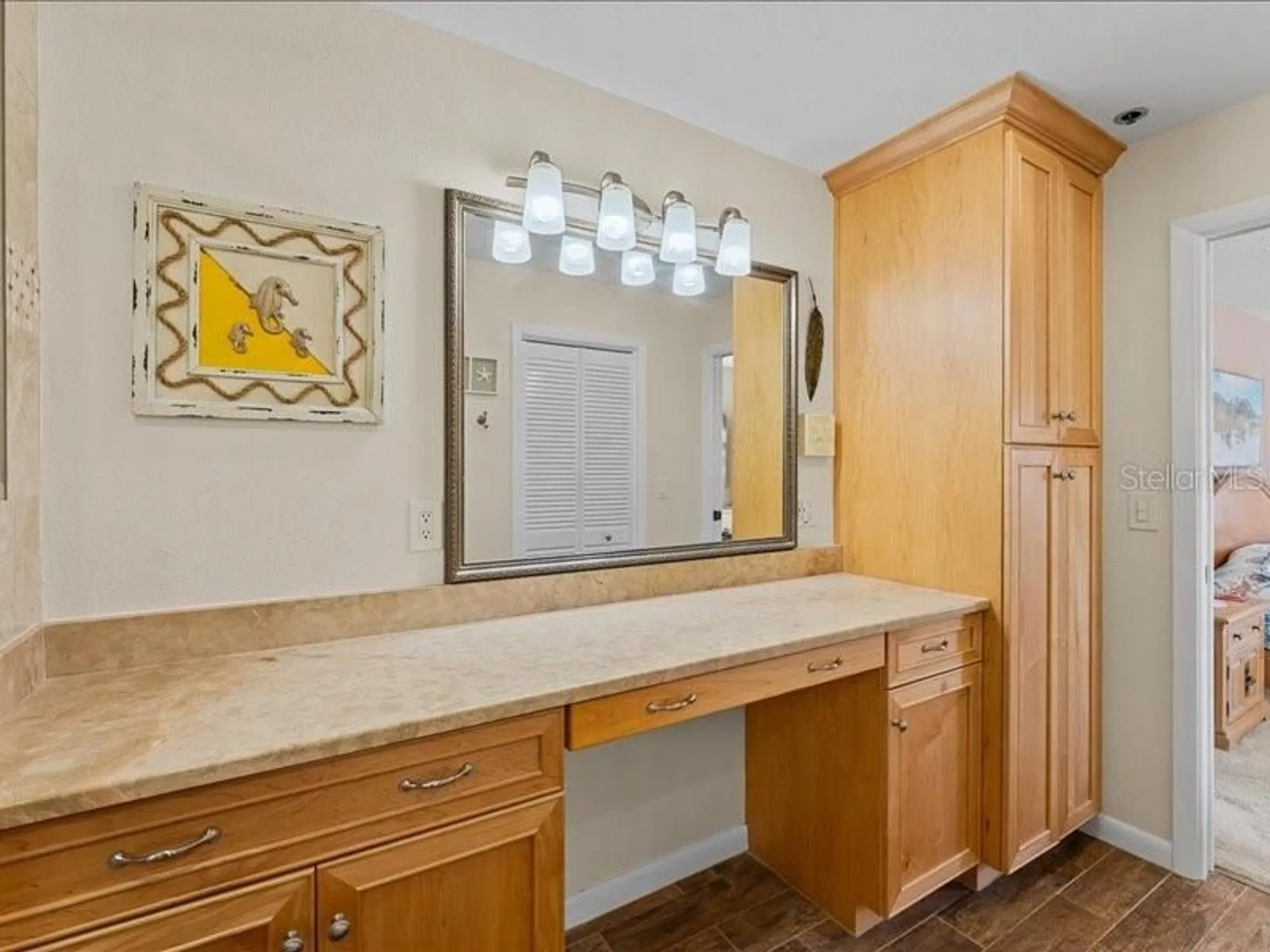 Property Slideshow image 20 of 47 | 8186 terrace garden dr n unit 401, Saint Petersburg, FL, 33709