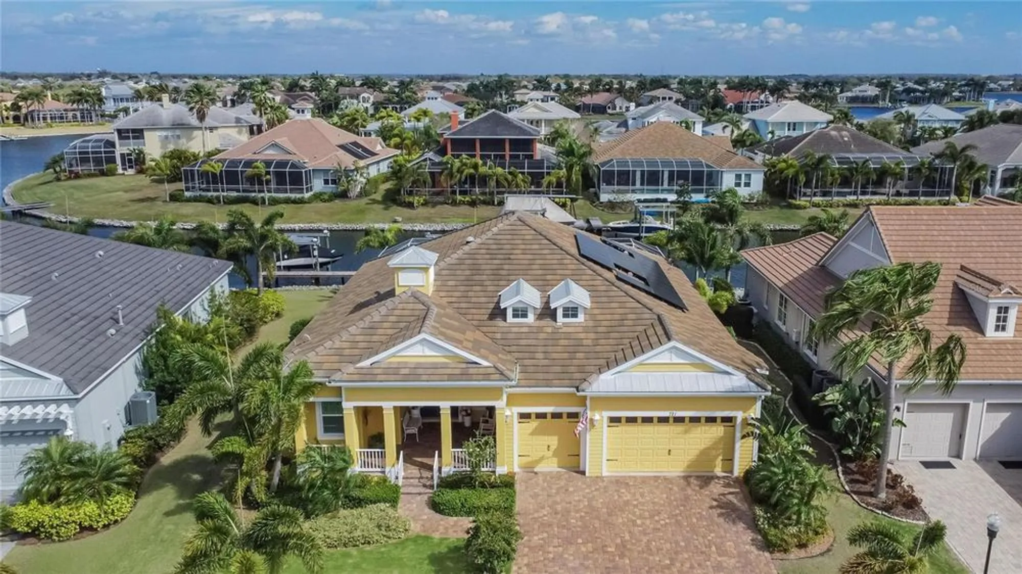Property Slideshow image 64 of 80 | 721 manns harbor dr, Apollo Beach, FL, 33572