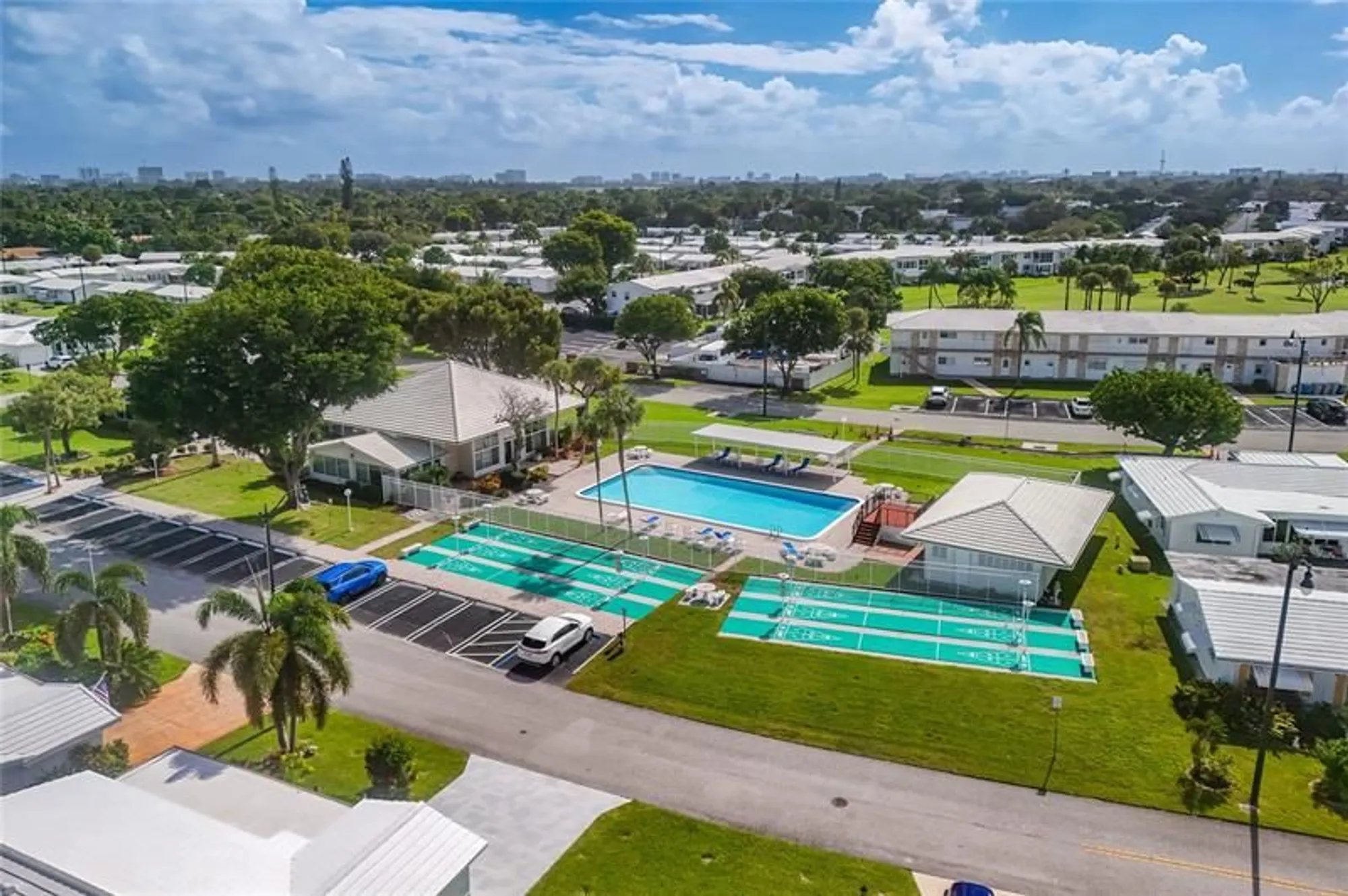 Property Slideshow image 9 of 34 | 2920 nw 2nd ave, Pompano Beach, FL, 33064