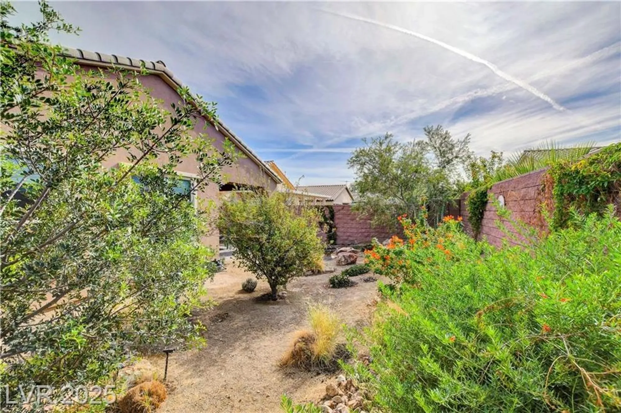 Property Slideshow image 55 of 82 | 5749 keystone crest st, North Las Vegas, NV, 89081