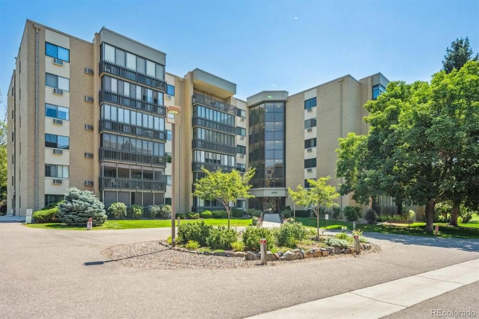 Property Slideshow image 21 of 30 | 14050 e linvale pl apt 312, Aurora, CO, 80014