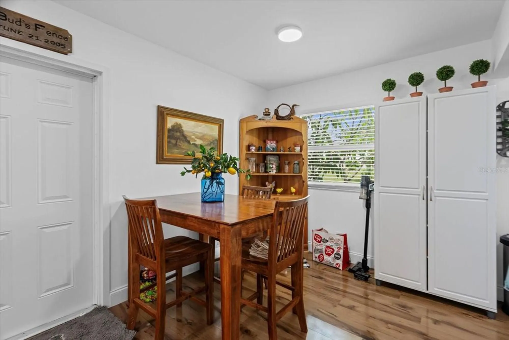 Property Slideshow image 6 of 19 | 202 bedford trl apt 120, Sun City Center, FL, 33573