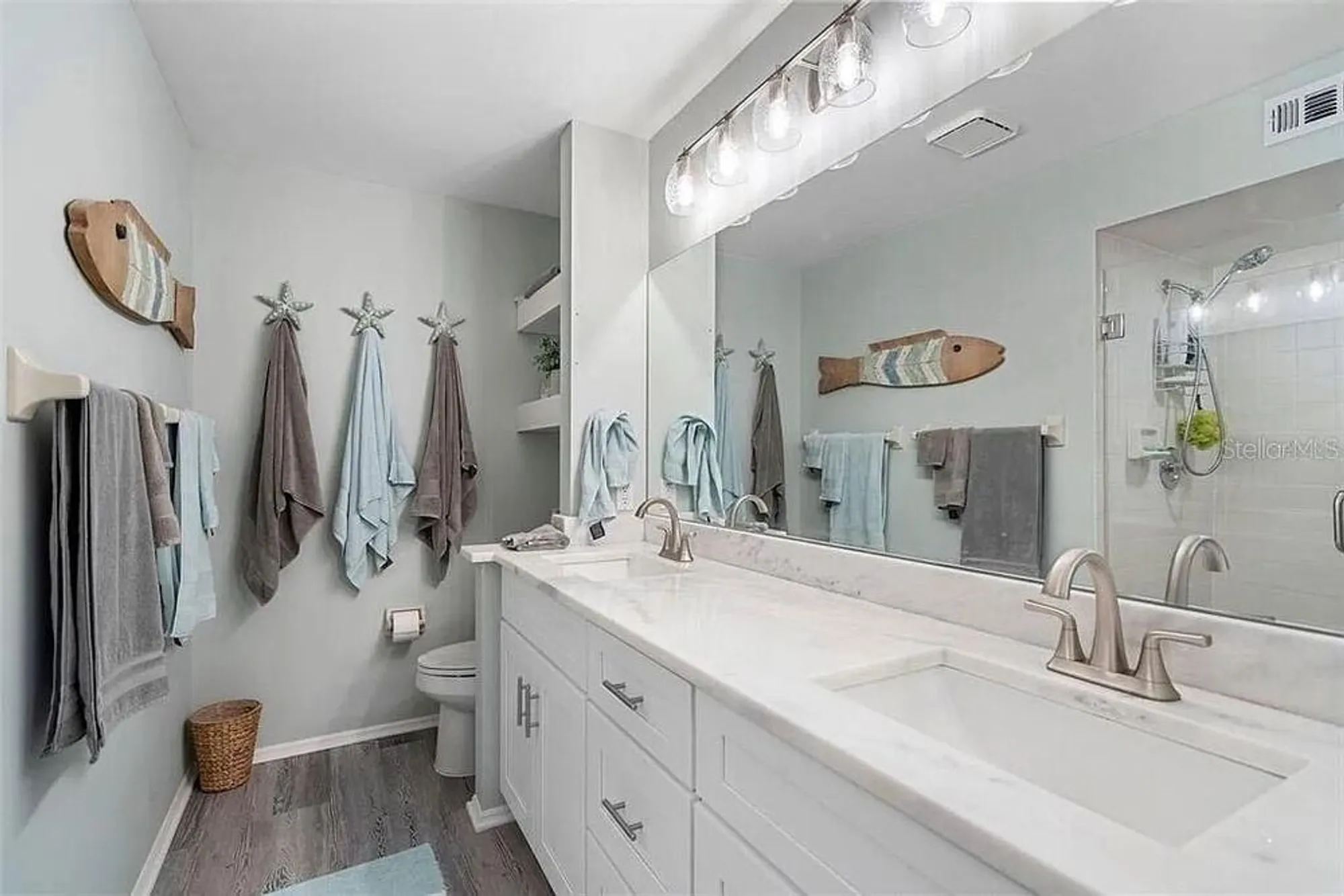 Property Slideshow image 17 of 33 | 431 cerromar ln unit 446, Venice, FL, 34293