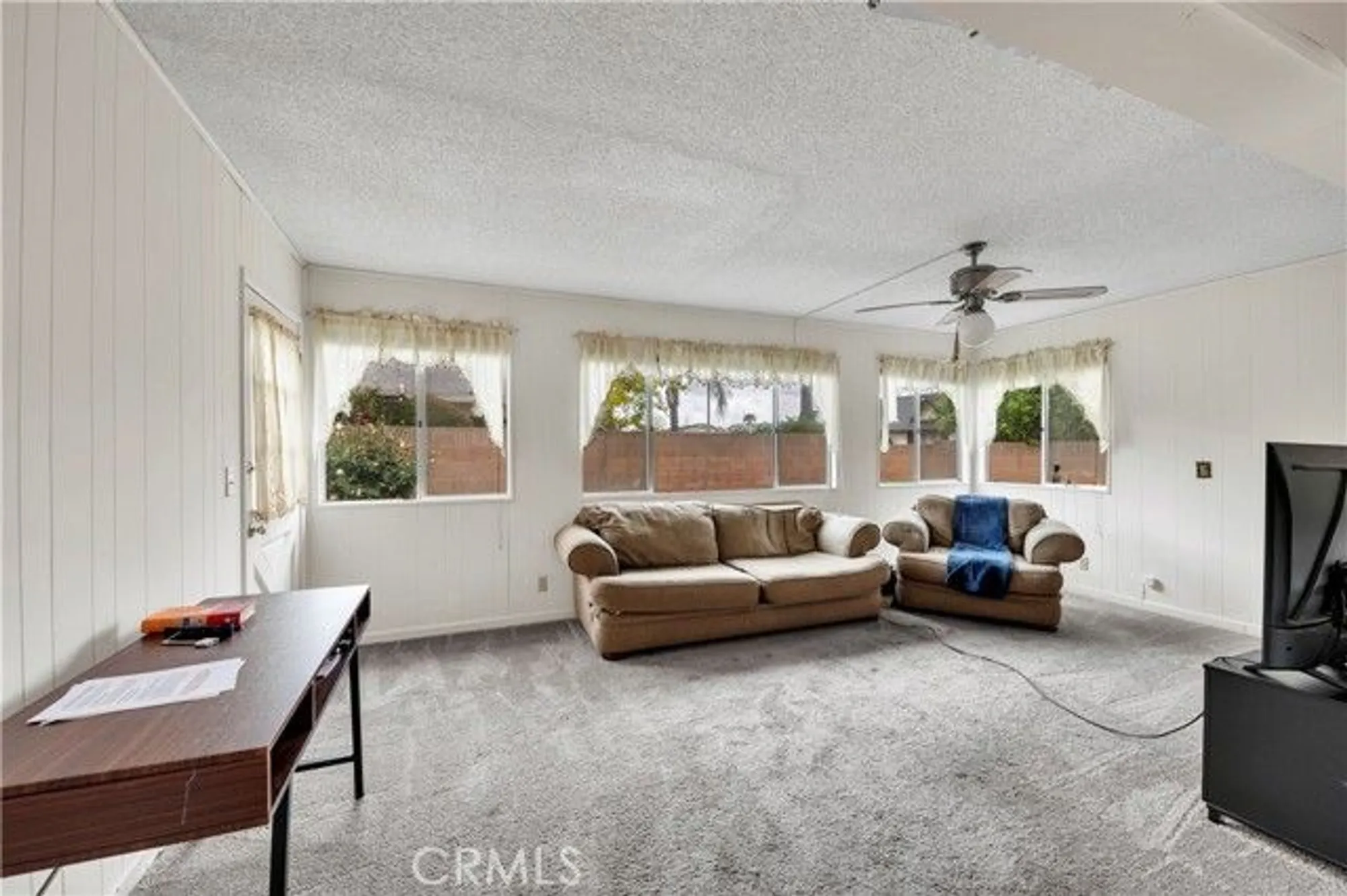 Property Slideshow image 12 of 23 | 1520 sandlewood dr, Hemet, CA, 92543