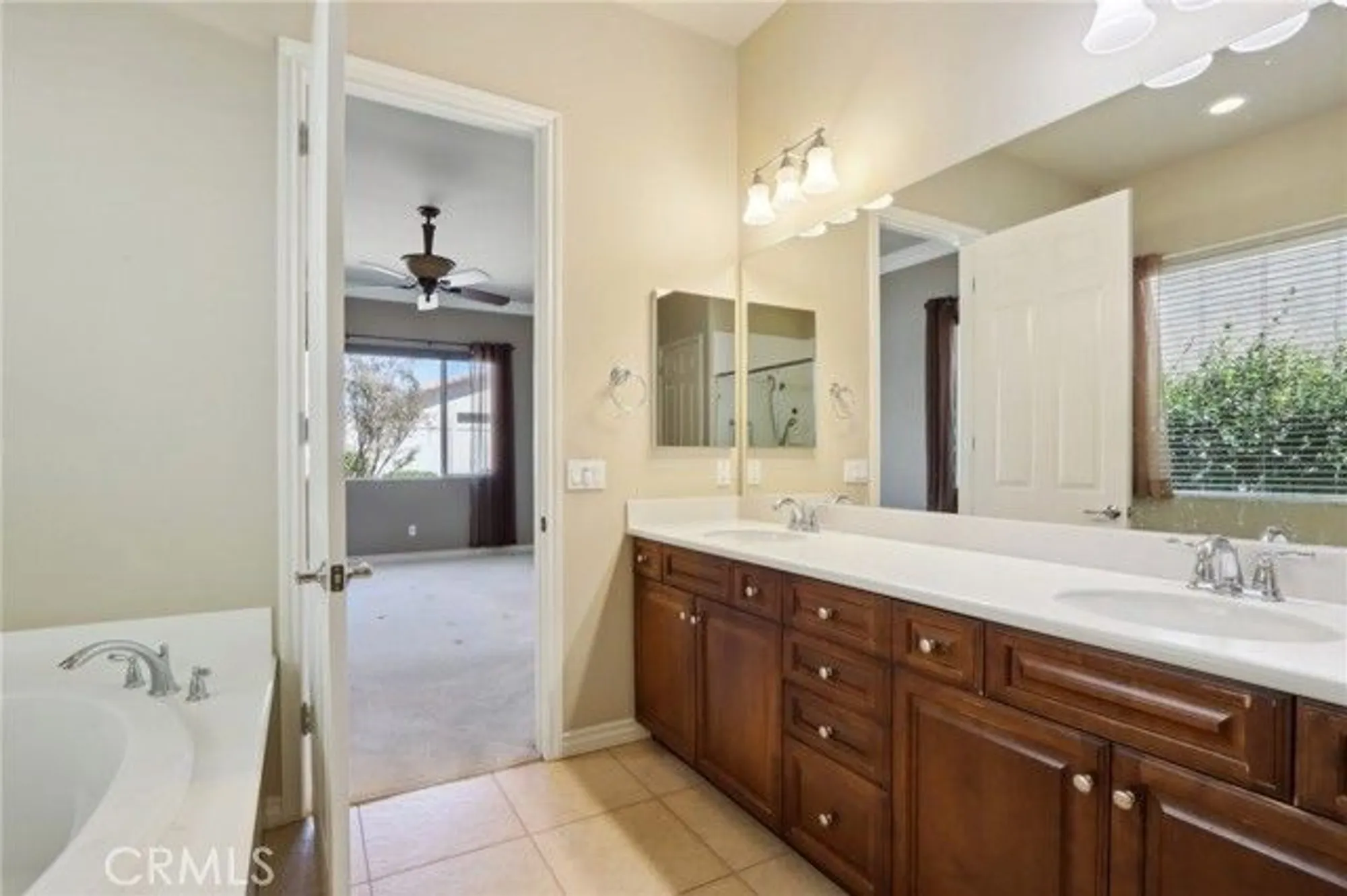 Property Slideshow image 24 of 71 | 5560 corte viejo, Hemet, CA, 92545