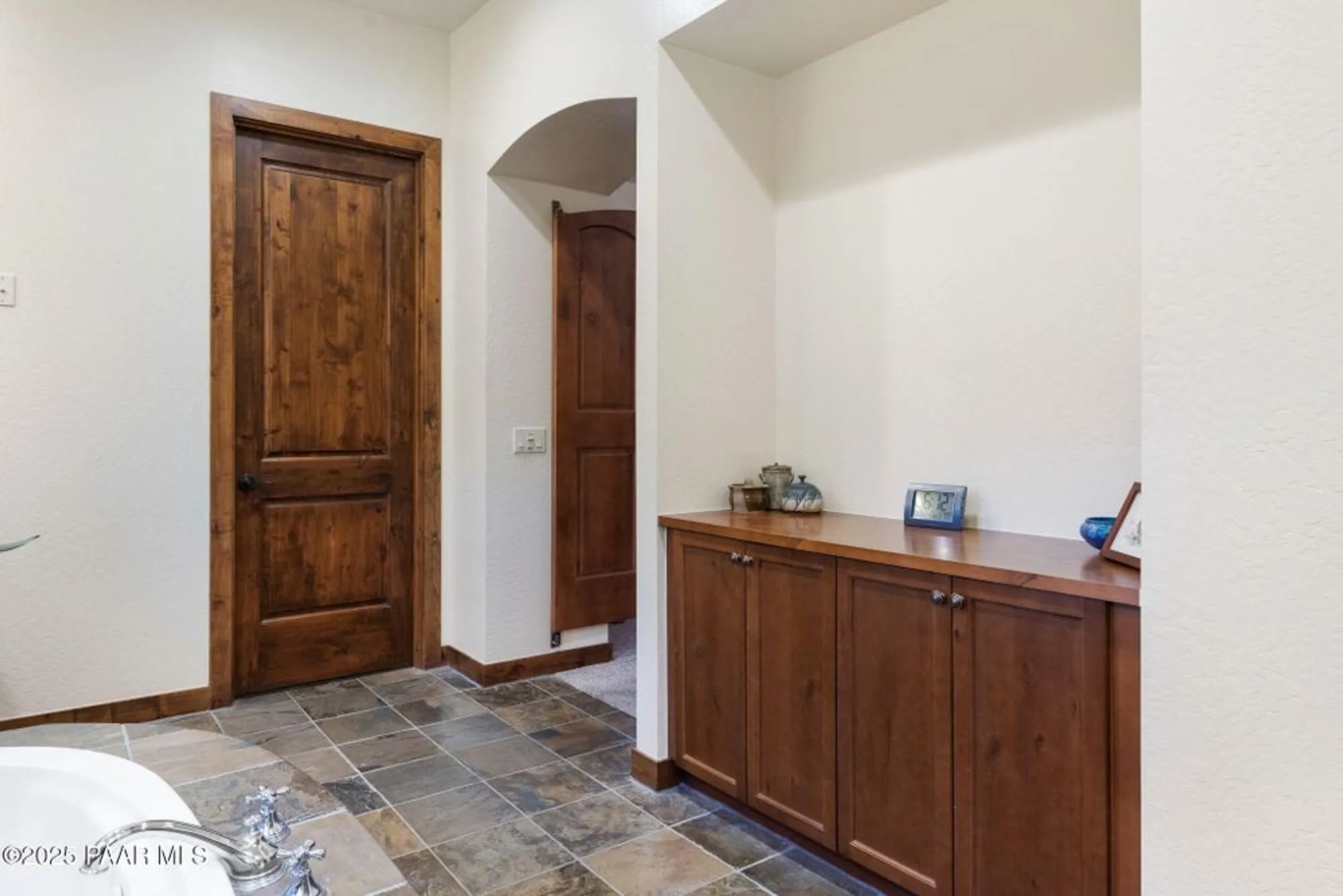 Property Slideshow image 32 of 95 | 14445 n soza mesa ln, Prescott, AZ, 86305