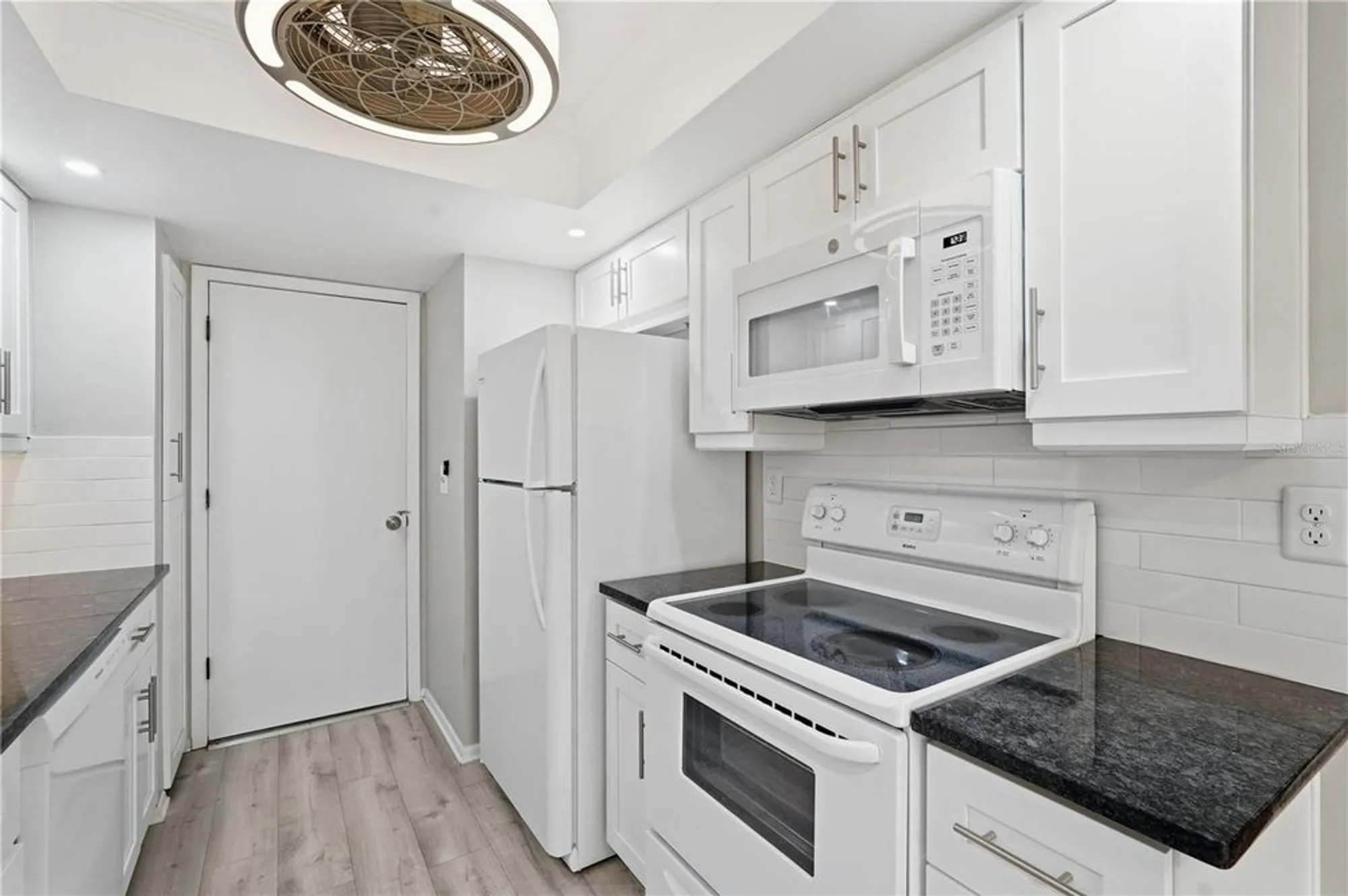 Property Slideshow image 9 of 31 | 3499 cedar ln, Palm Harbor, FL, 34684