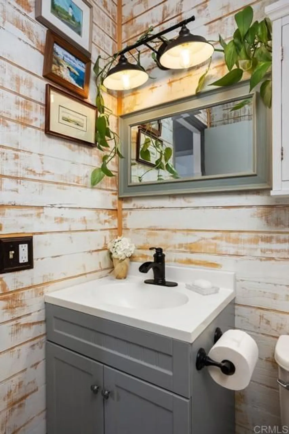 Property Slideshow image 25 of 43 | 1529 temple heights dr, Oceanside, CA, 92056