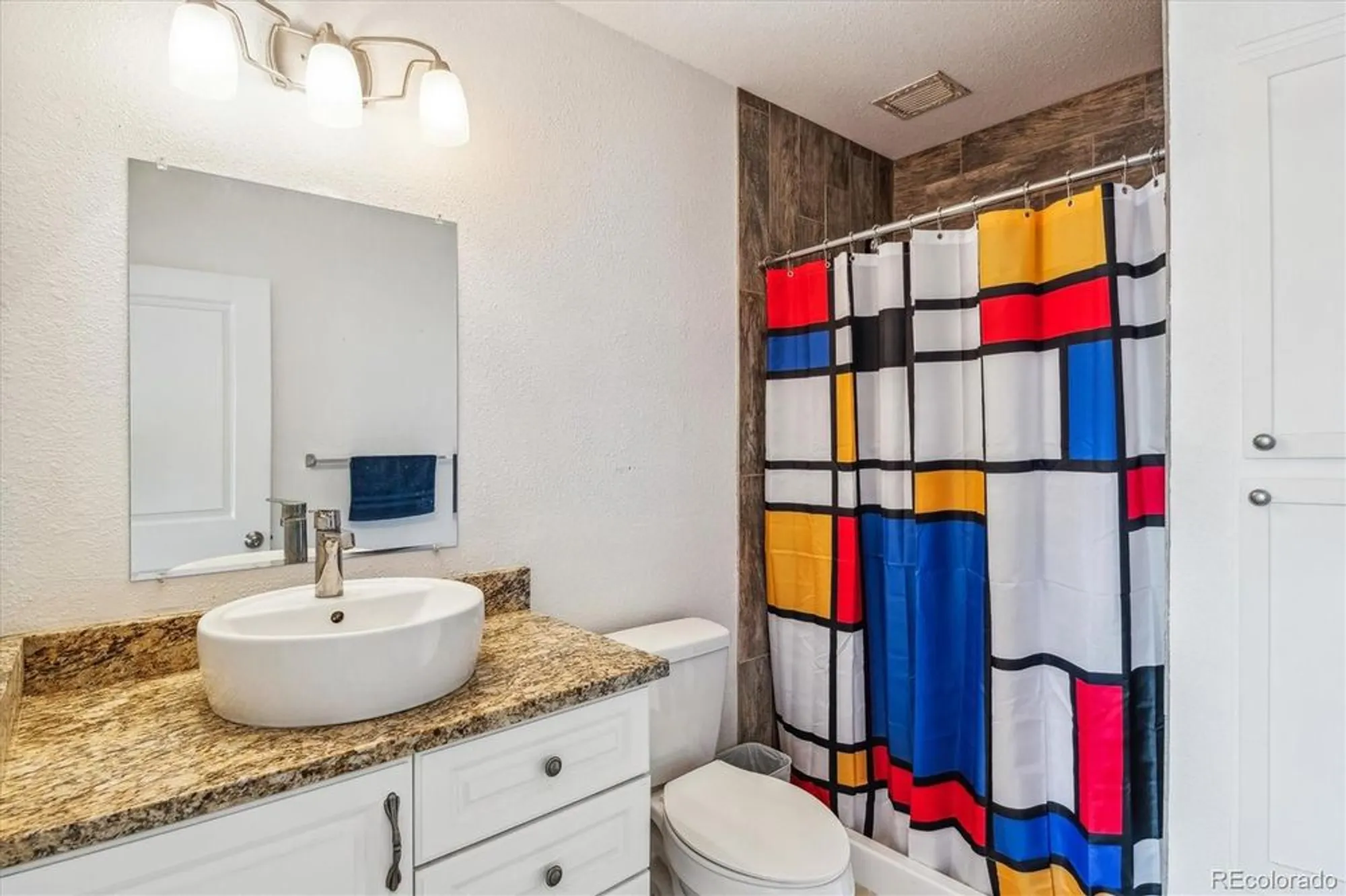 Property Slideshow image 18 of 44 | 795 s alton way unit 5d, Denver, CO, 80247