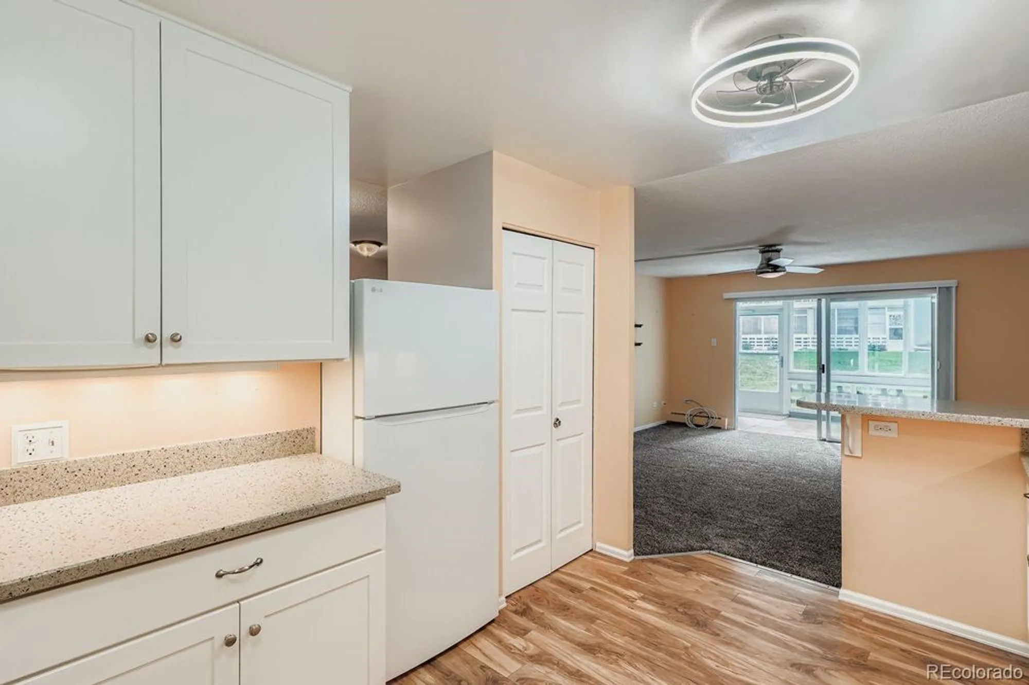 Property Slideshow image 12 of 38 | 645 s alton way 12a, Denver, CO, 80247