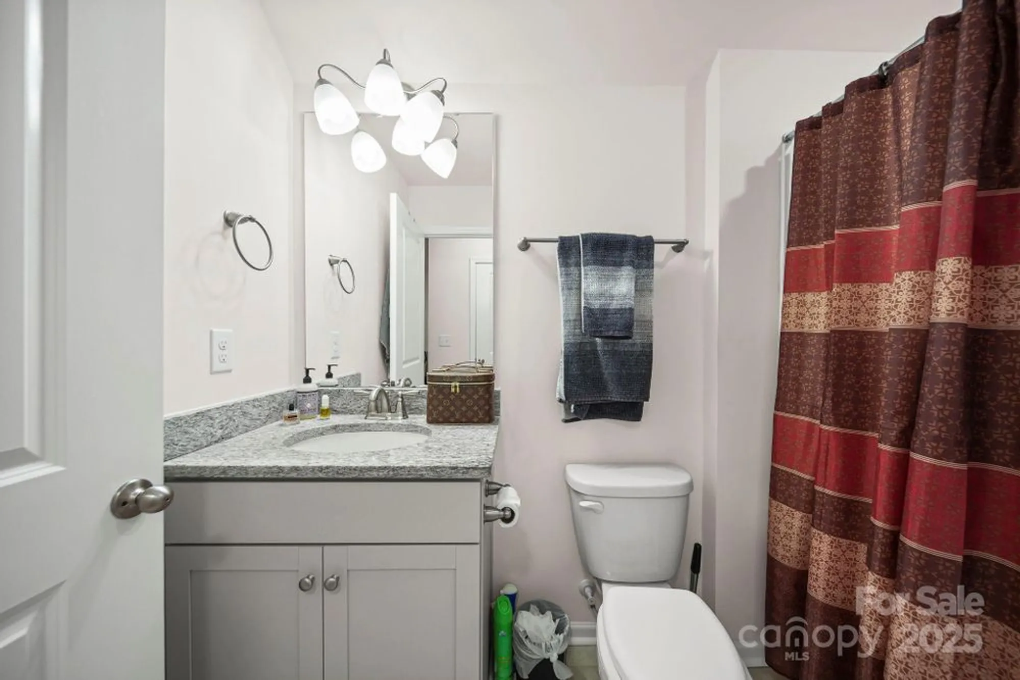 Property Slideshow image 33 of 42 | 595 belle grove dr # 154, Lake Wylie, SC, 29710