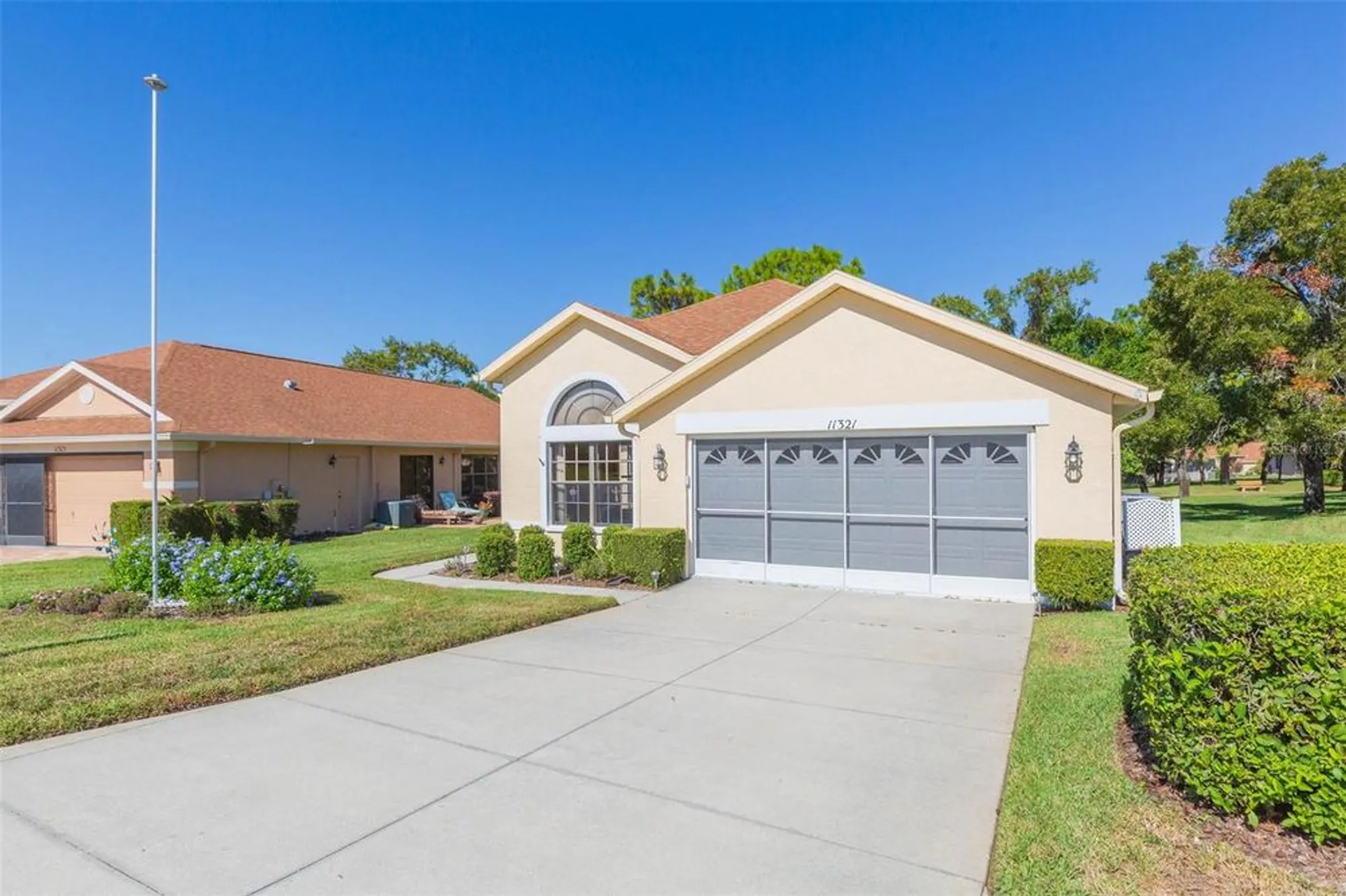 Property Slideshow image 4 of 60 | 11321 copley ct, Spring Hill, FL, 34609