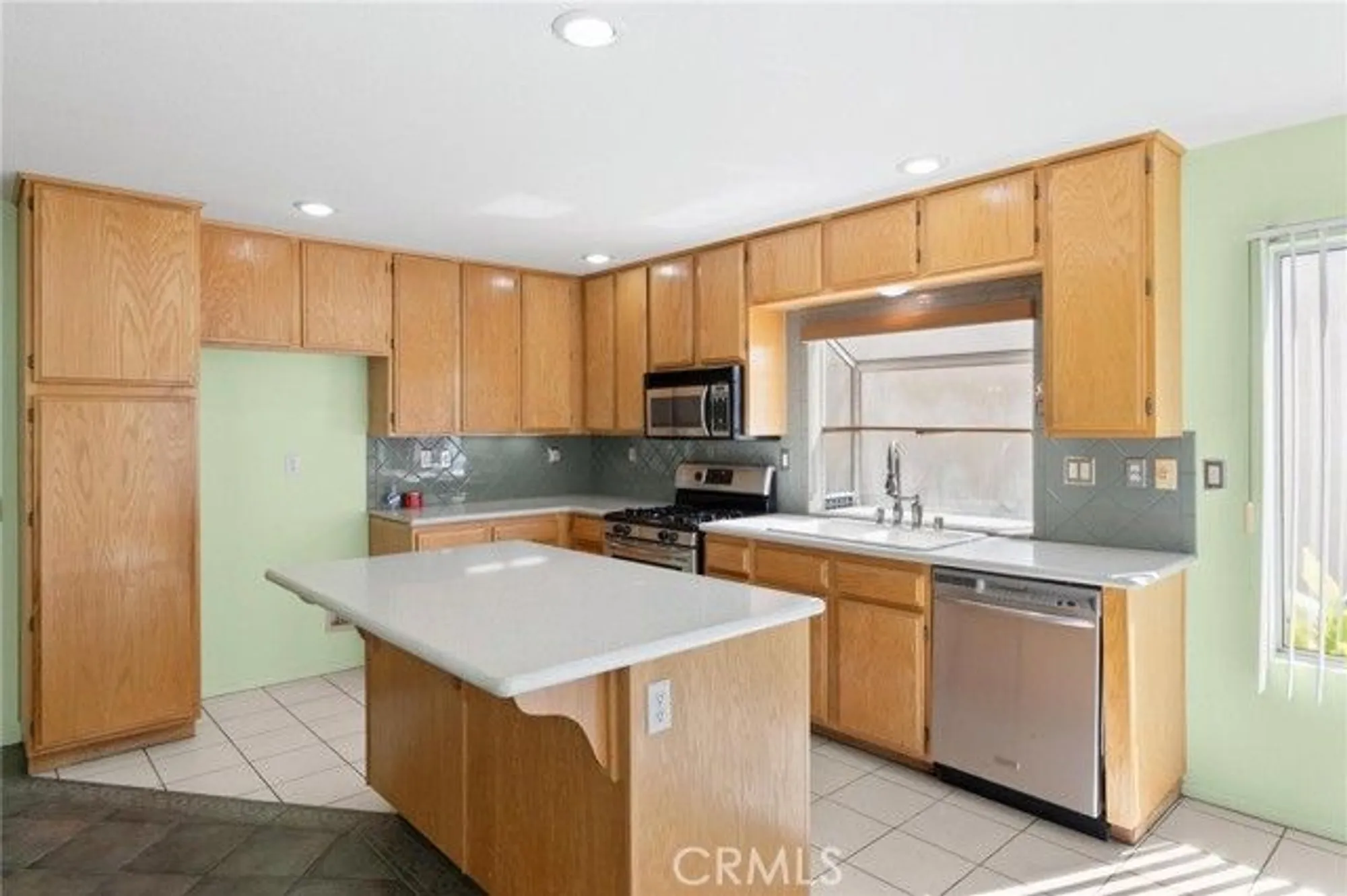 Property Slideshow image 19 of 50 | 1289 green island st, Banning, CA, 92220