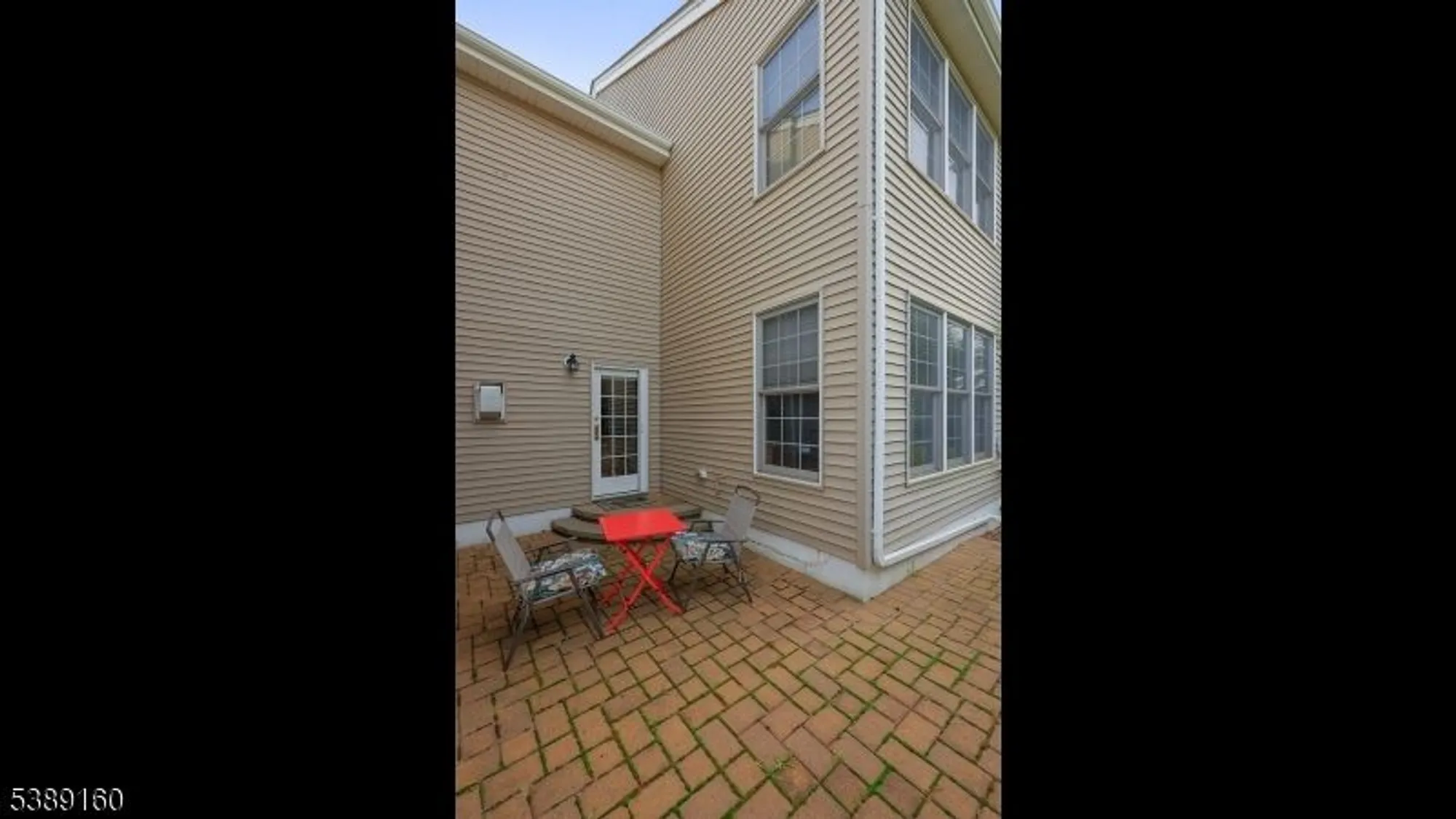Property Slideshow image 16 of 35 | 150 saratoga ct, Somerset, NJ, 08873