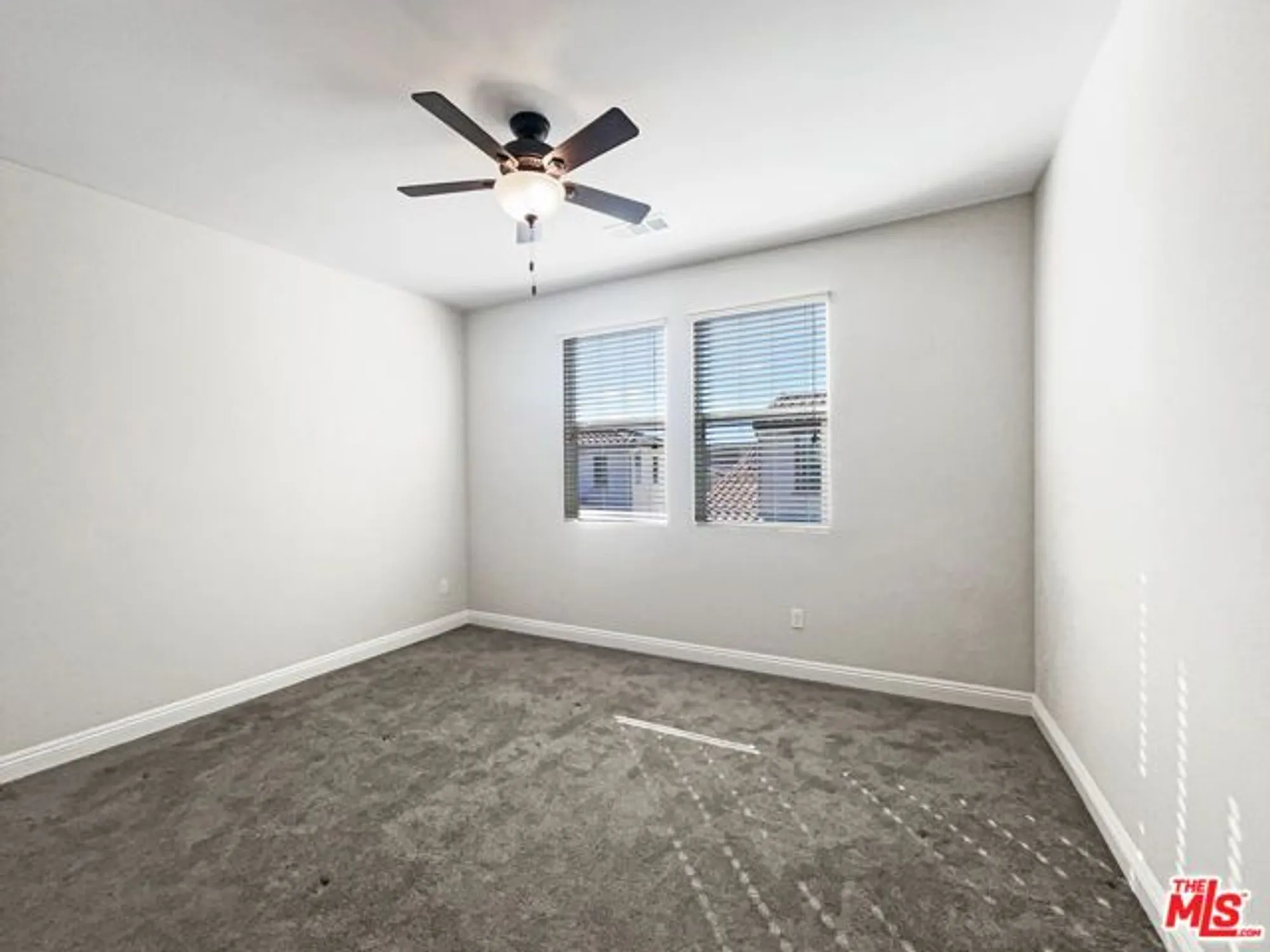 Property Slideshow image 27 of 30 | 20543 martingale pl, Santa Clarita, CA, 91350