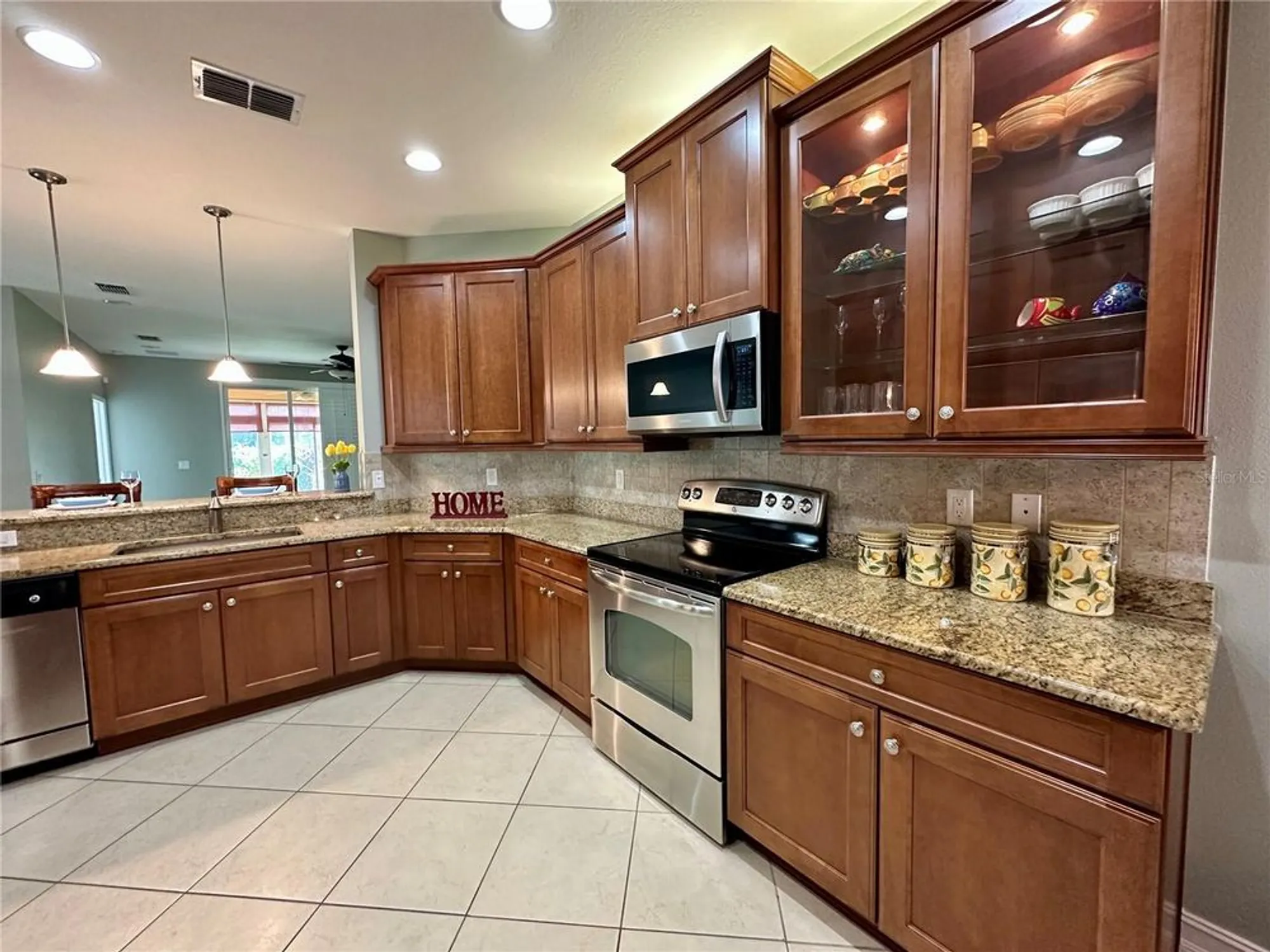 Property Slideshow image 4 of 69 | 16209 amethyst key dr, Wimauma, FL, 33598