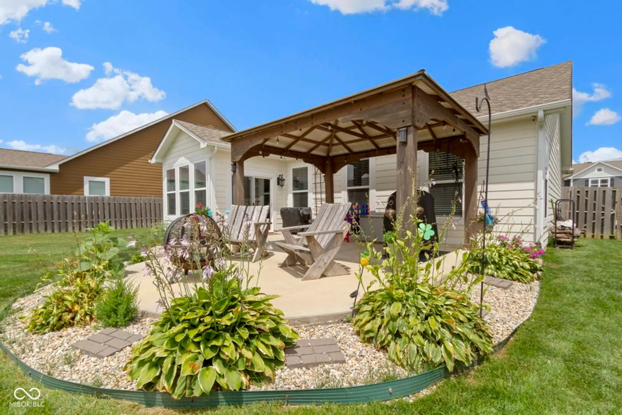 Property Slideshow image 47 of 63 | 9101 gordimer cir, Indianapolis, IN, 46239