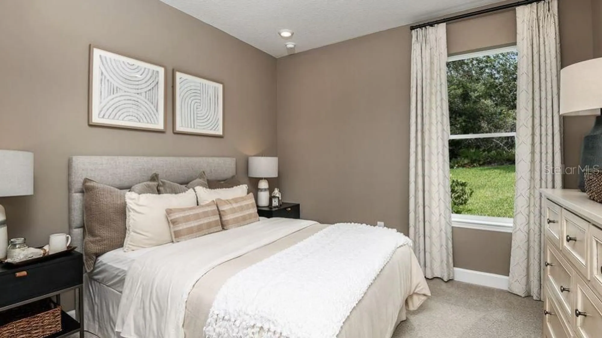 Property Slideshow image 10 of 27 | 664 junonia blvd, New Smyrna Beach, FL, 32168