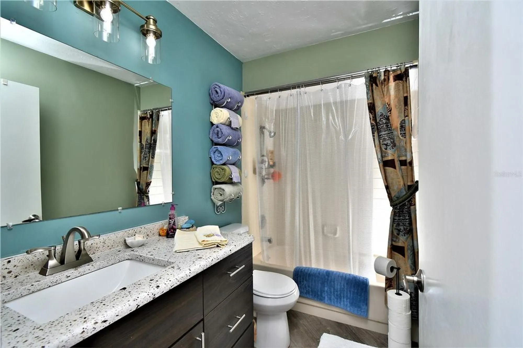 Property Slideshow image 14 of 29 | 3011 matecumbe key rd apt 4, Punta Gorda, FL, 33955
