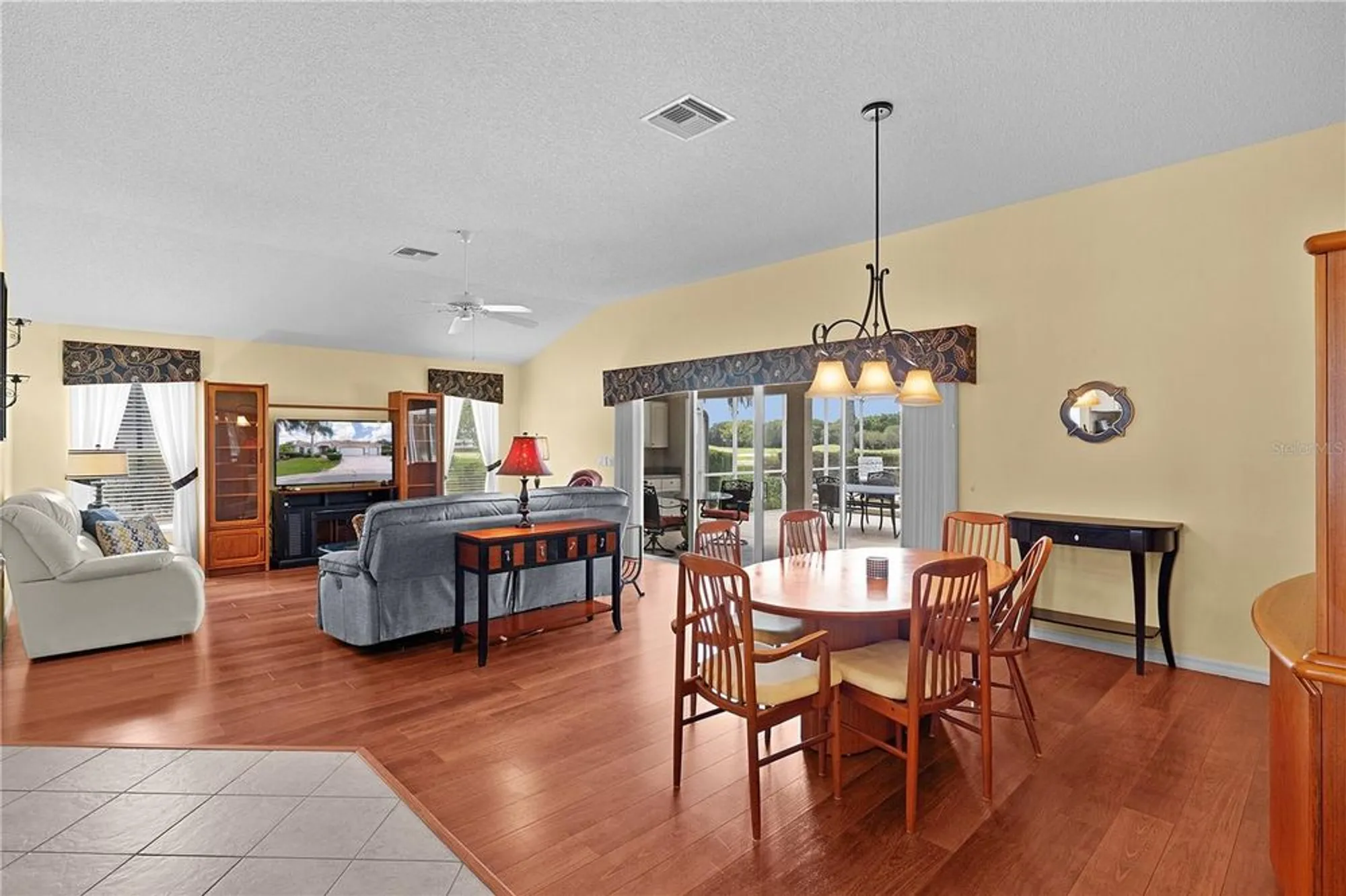 Property Slideshow image 8 of 62 | 3312 barrington ct, The Villages, FL, 32162