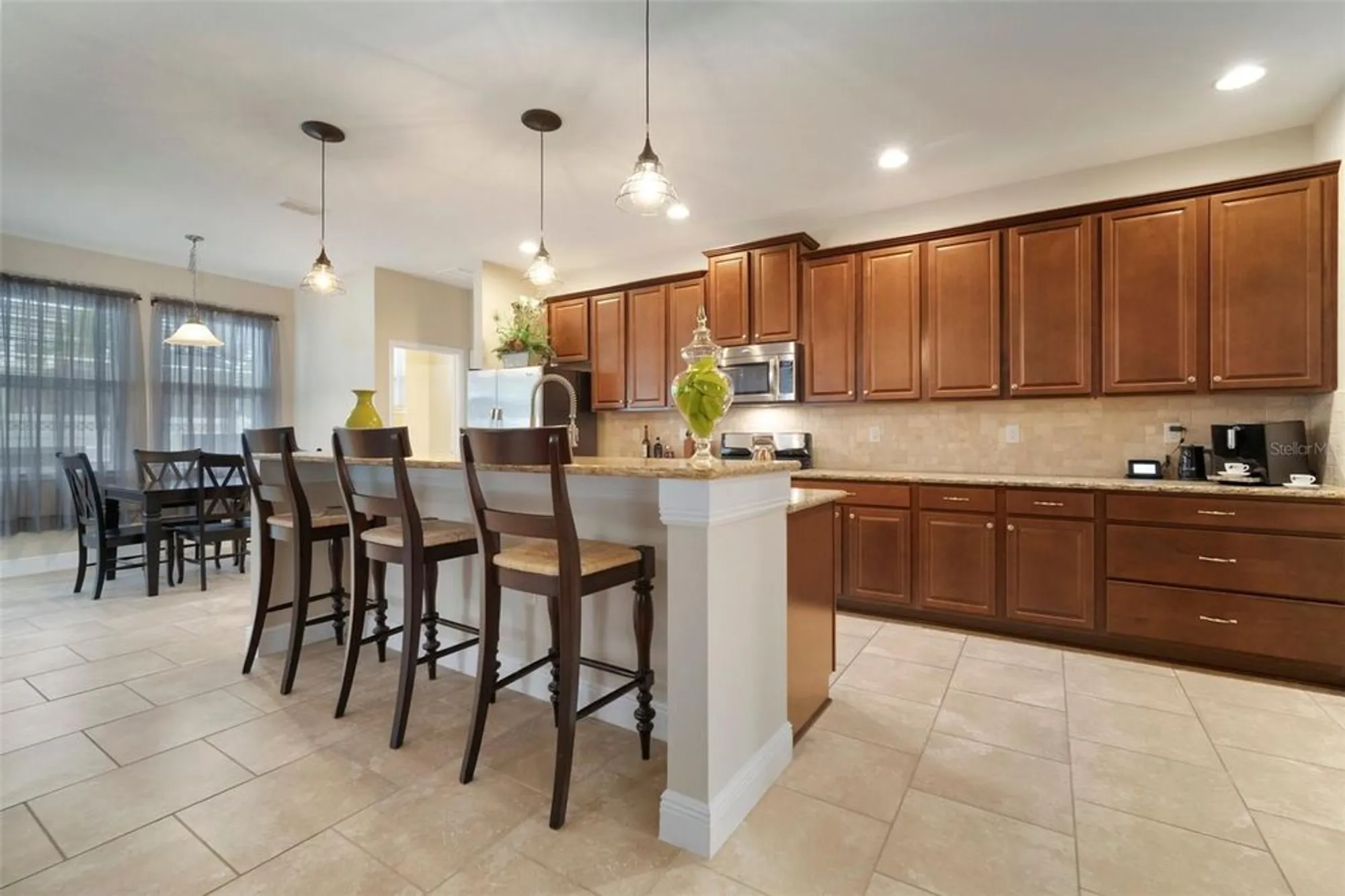 Property Slideshow image 12 of 80 | 513 manns harbor dr, Apollo Beach, FL, 33572