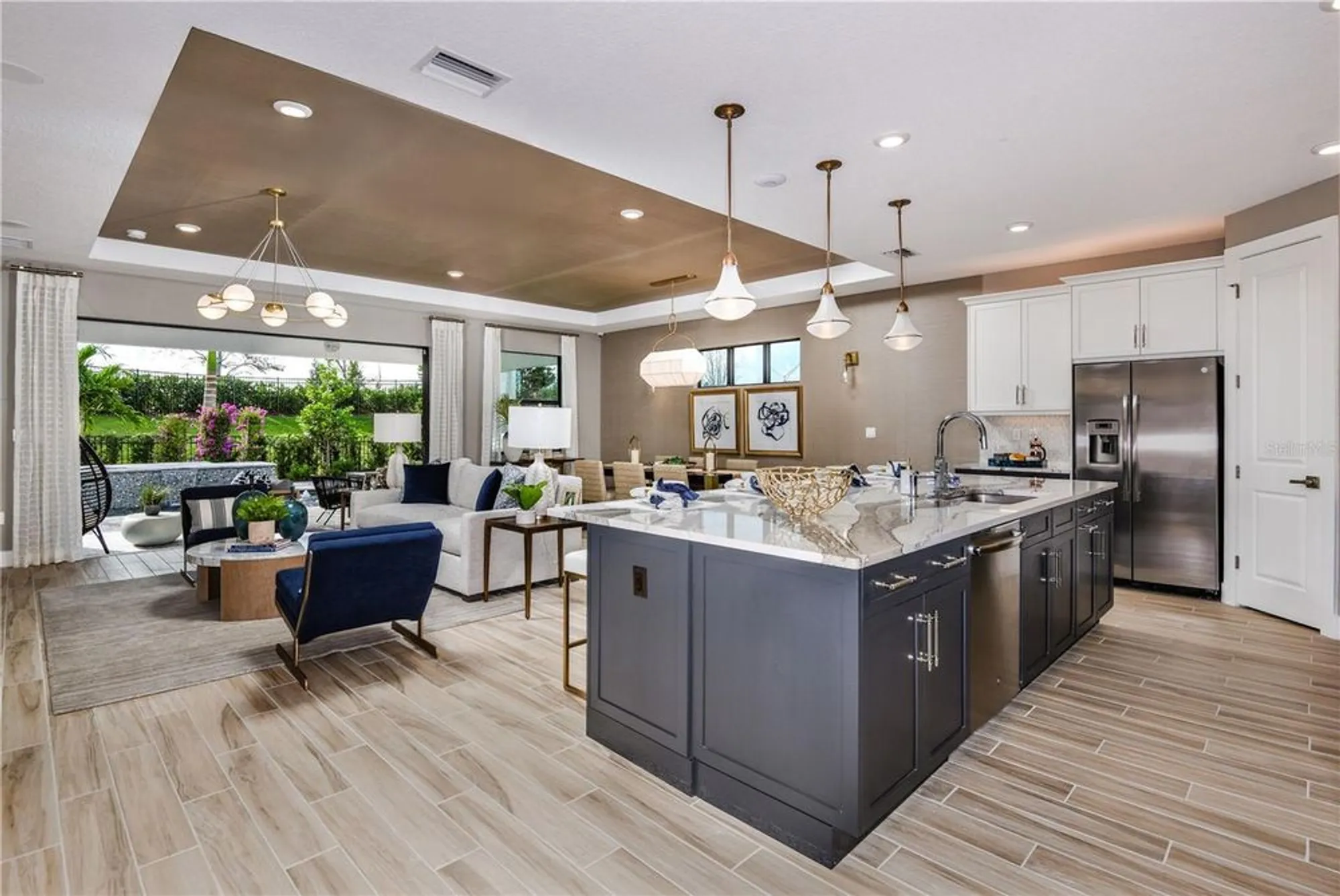 Property Slideshow image 13 of 61 | 18131 cresswind ter, Lakewood Ranch, FL, 34211