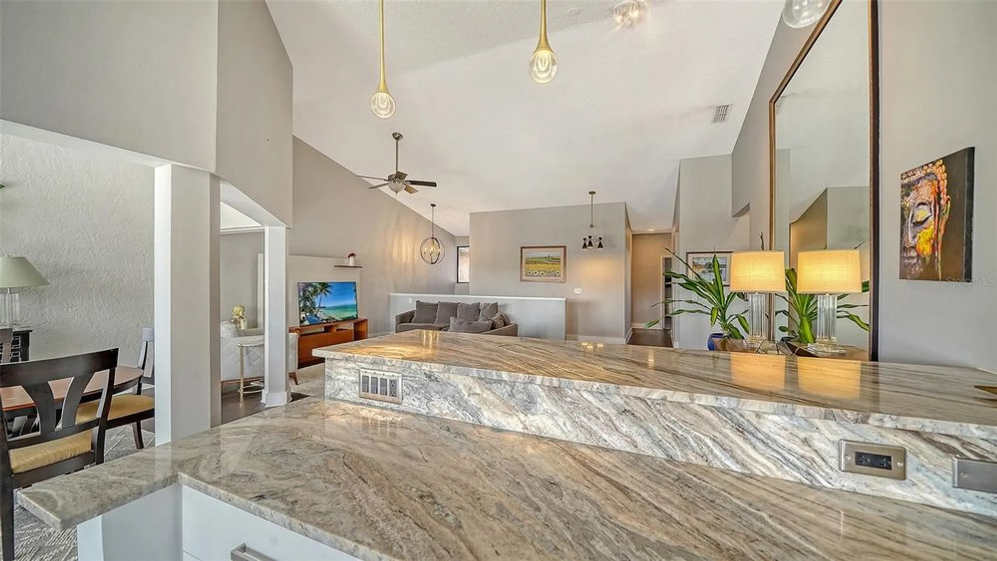 Property Slideshow image 19 of 53 | 5260 heron way # 202, Sarasota, FL, 34231