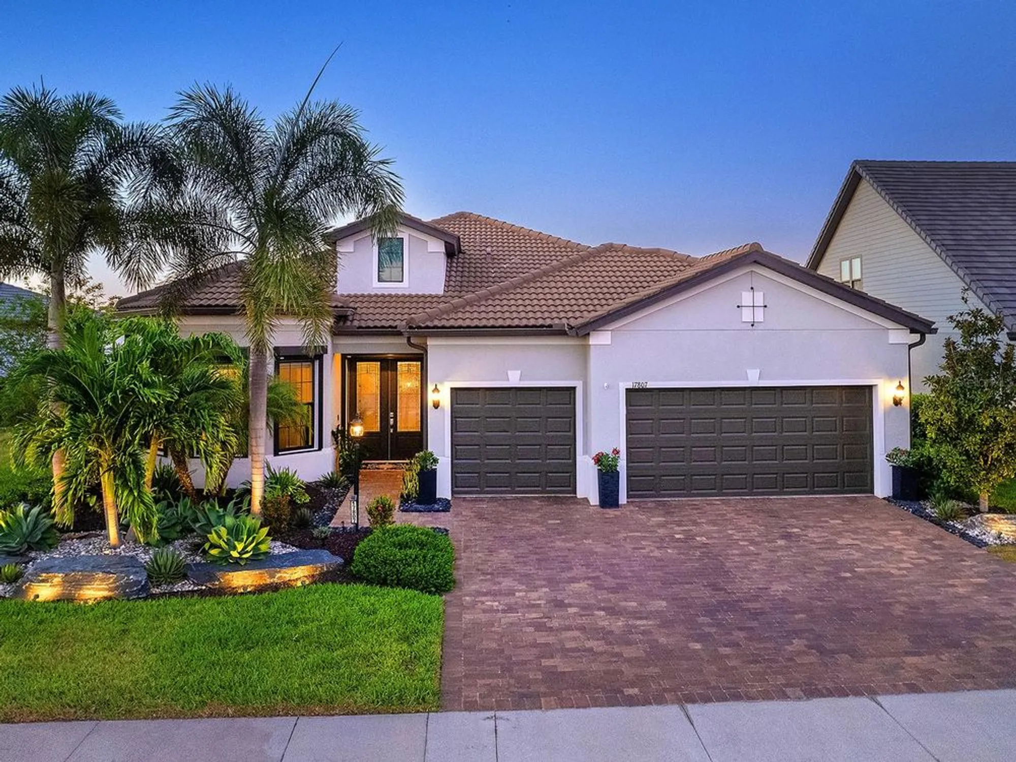 Property Slideshow image 2 of 92 | 17807 eastbrook ter, Lakewood Ranch, FL, 34202