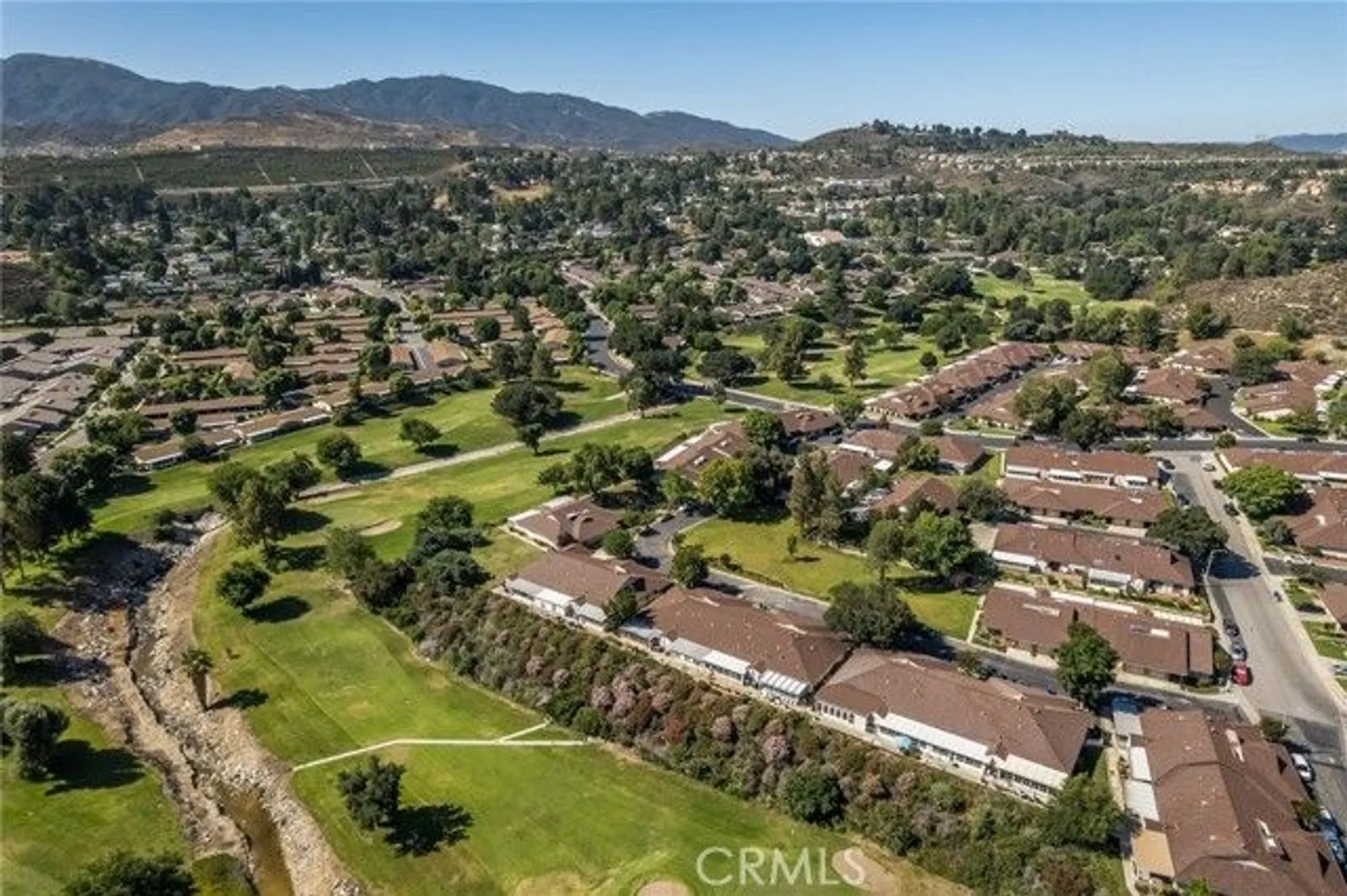 Property Slideshow image 31 of 51 | 26751 winsome cir, Newhall, CA, 91321