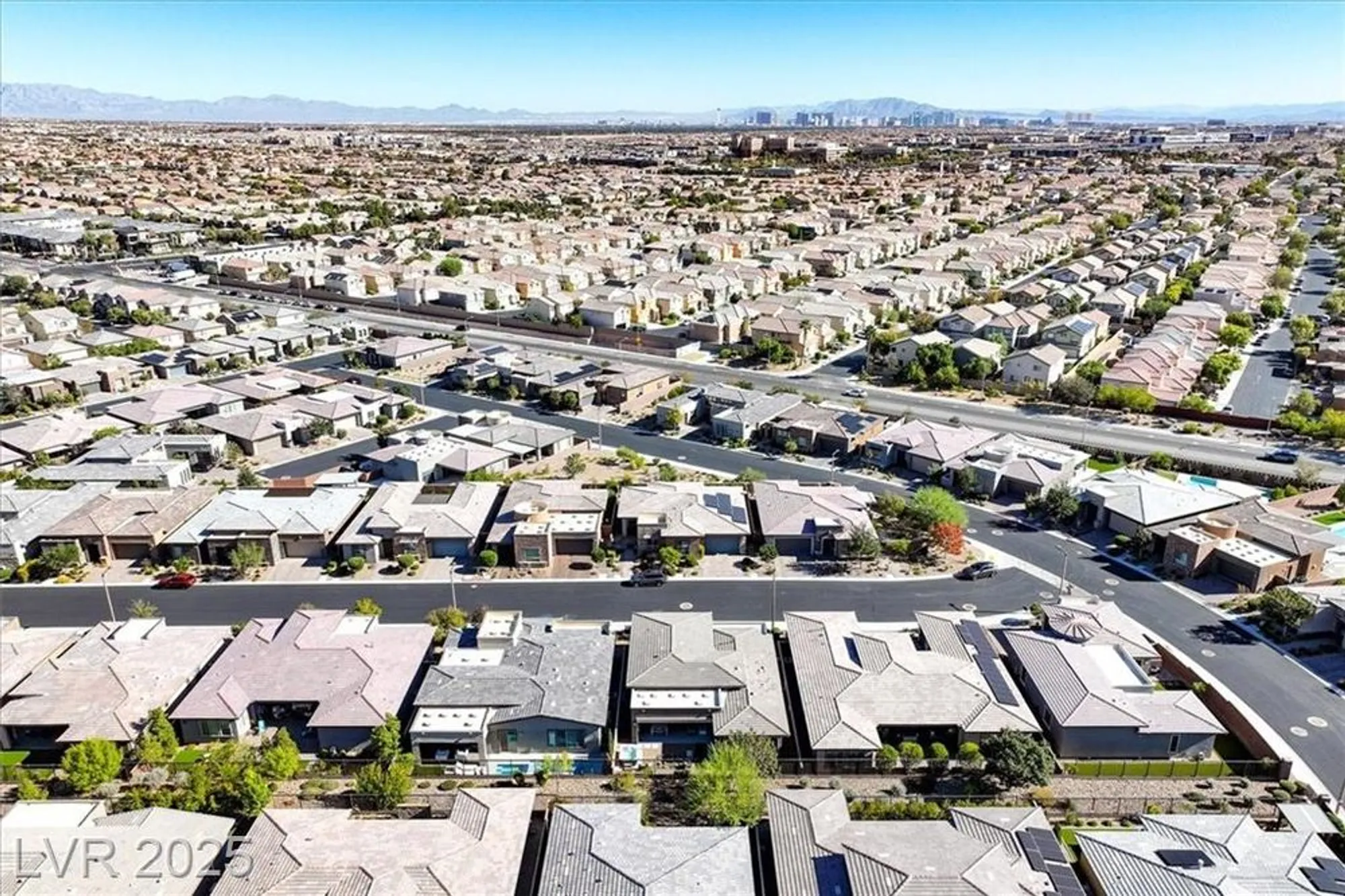 Property Slideshow image 38 of 52 | 6703 titanium crest st, Las Vegas, NV, 89148