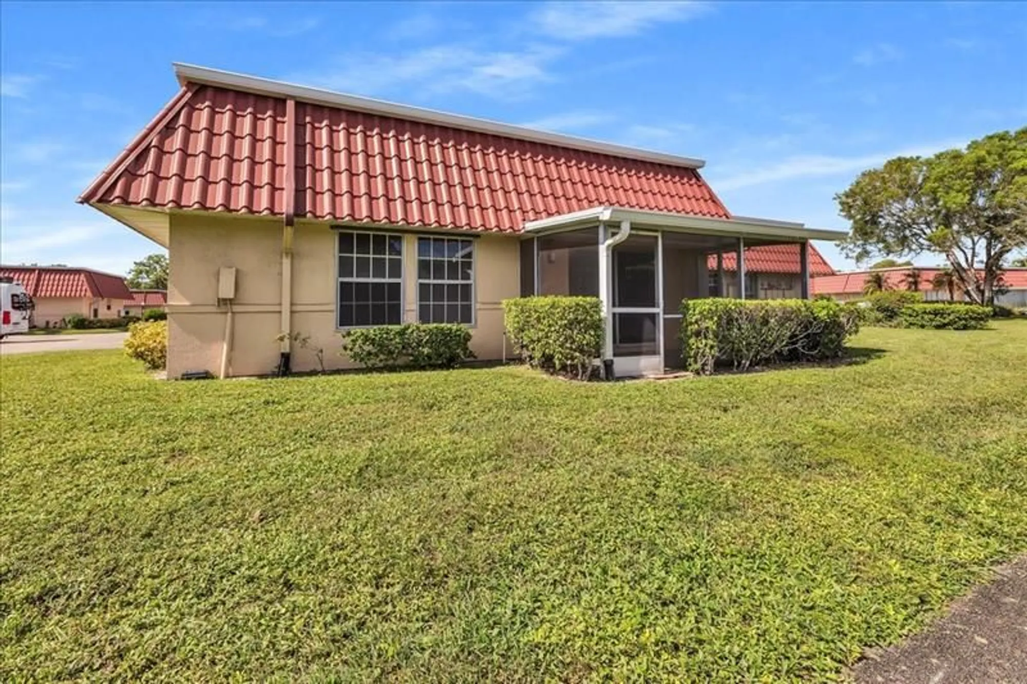 Property Slideshow image 35 of 38 | 123 amherst ln # 123, Lake Worth, FL, 33467