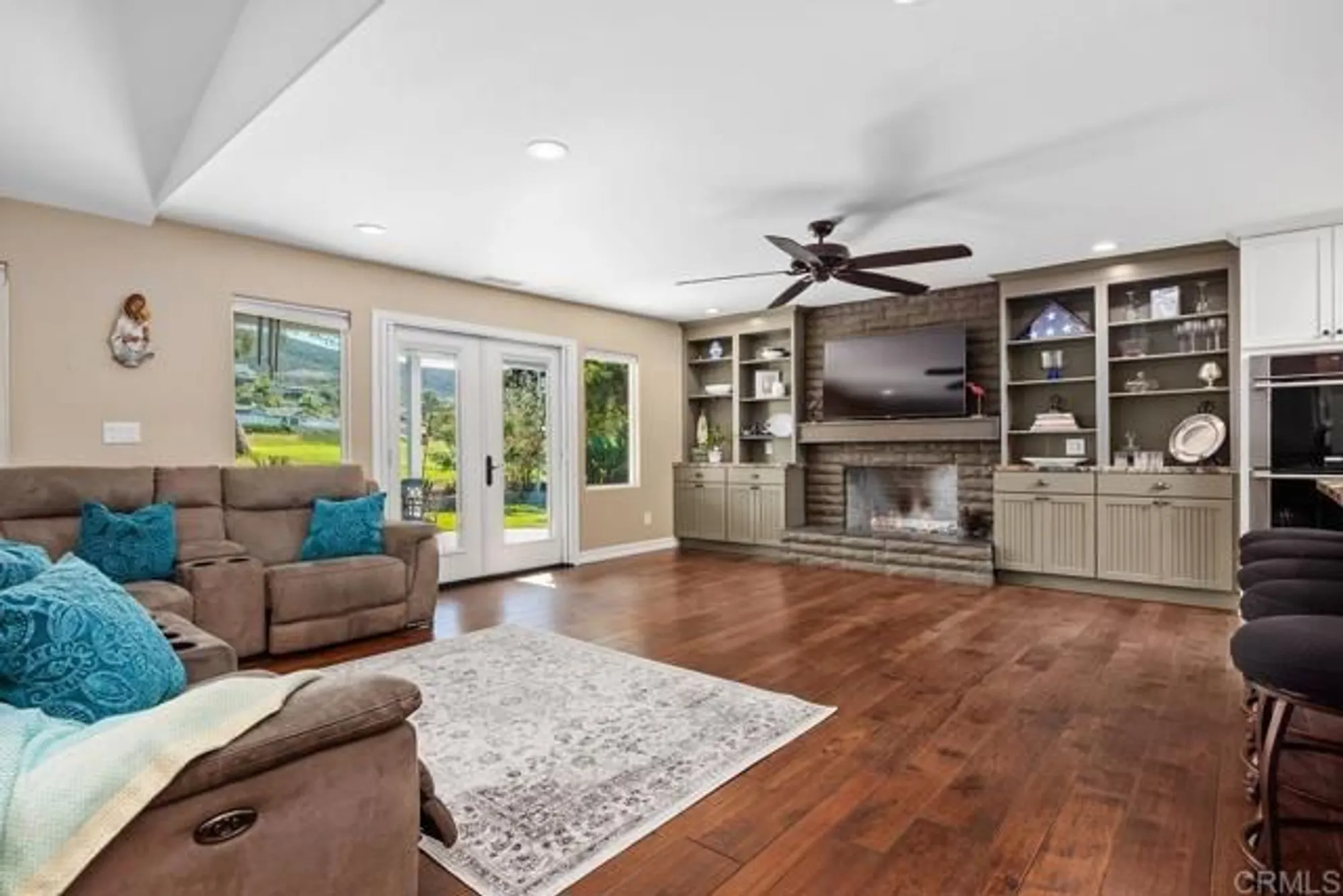 Property Slideshow image 9 of 49 | 1239 san julian pl, San Marcos, CA, 92078