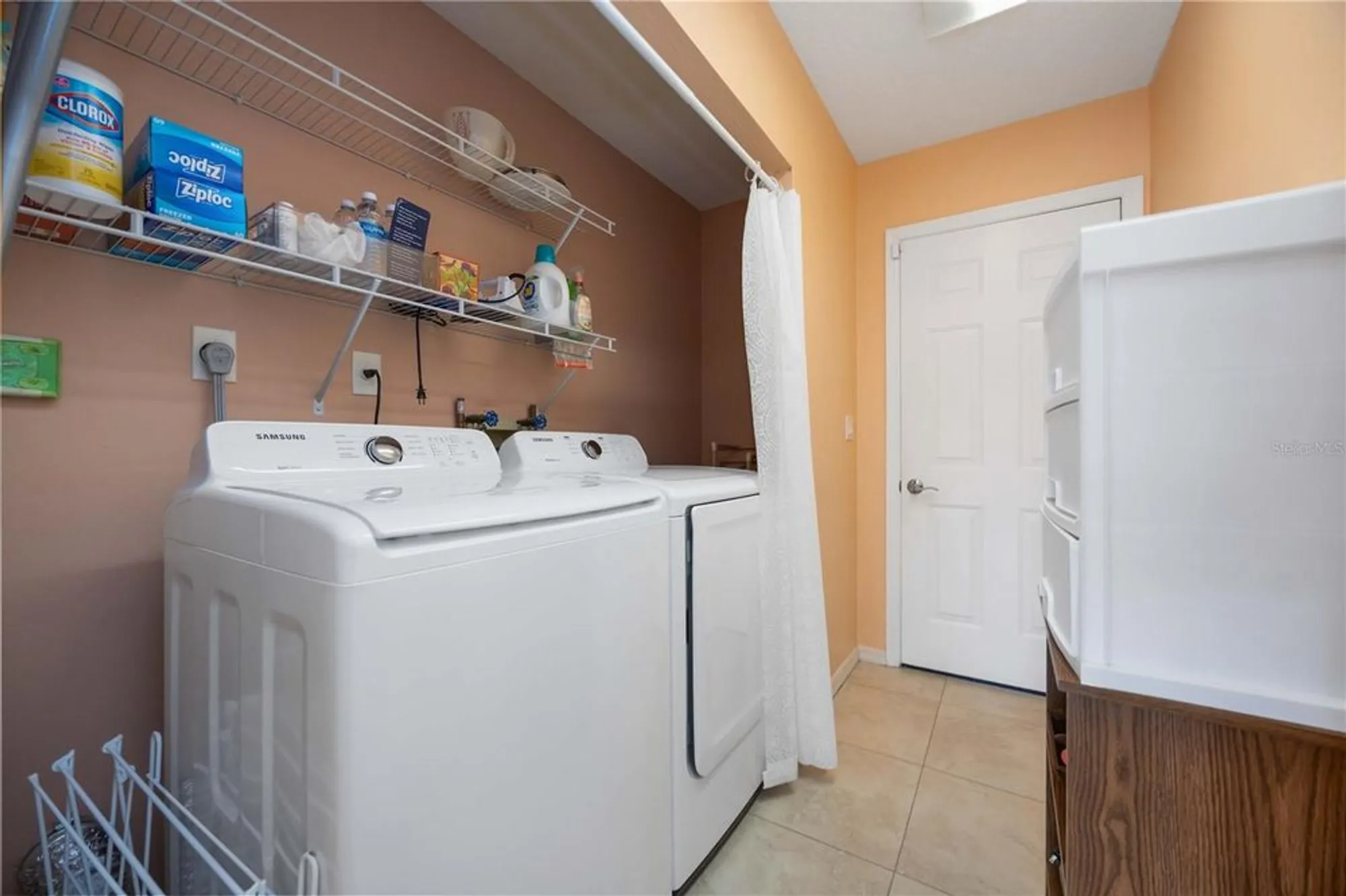 Property Slideshow image 25 of 82 | 214 southampton dr # 327, Venice, FL, 34293