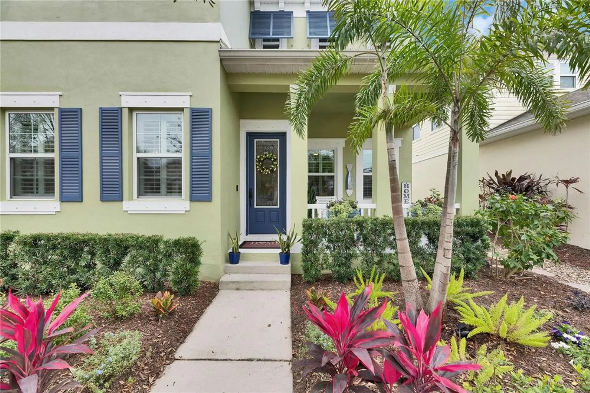 Property Slideshow image 9 of 75 | 624 winterside dr, Apollo Beach, FL, 33572