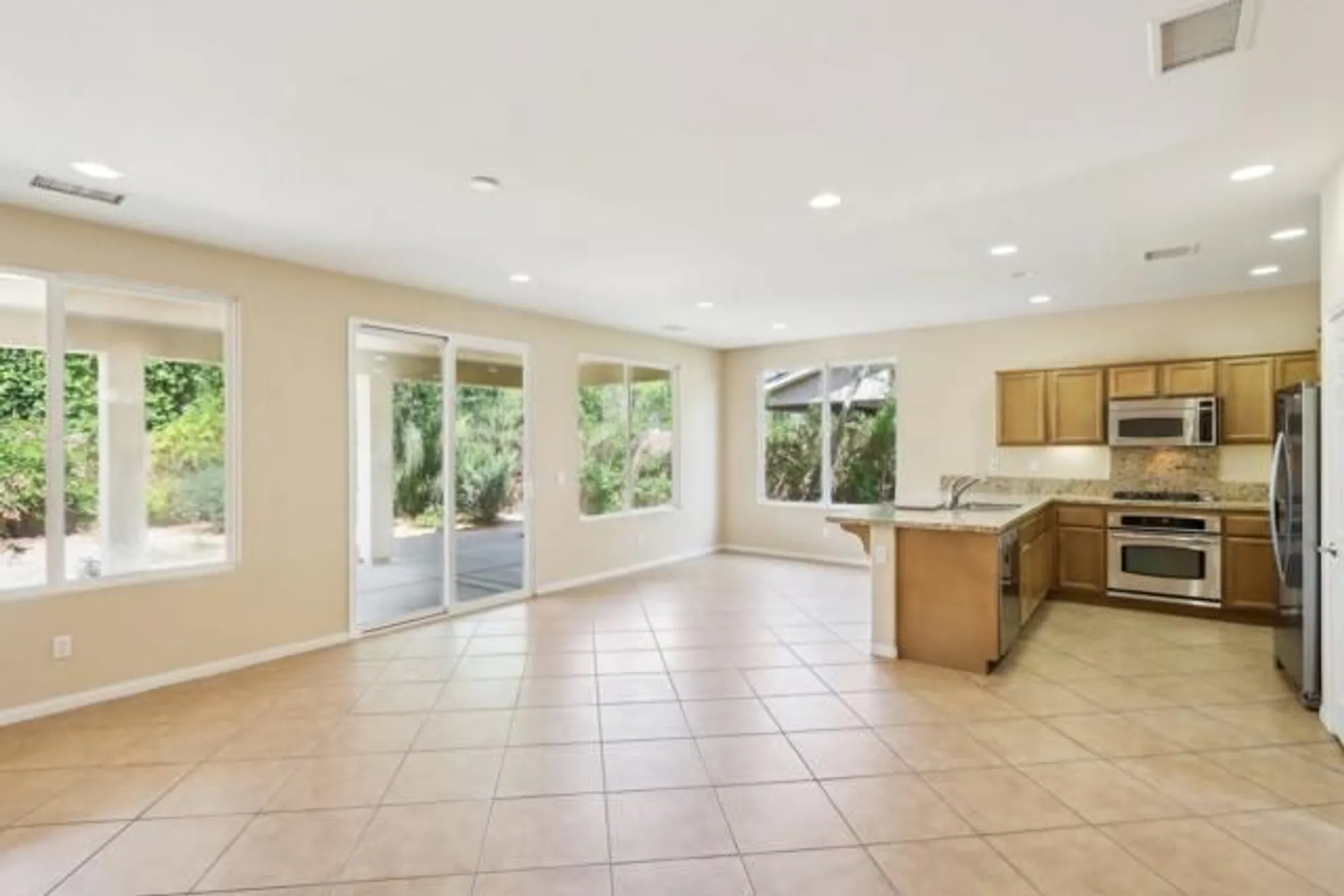 Property Slideshow image 19 of 73 | 81772 rustic canyon dr, La Quinta, CA, 92253