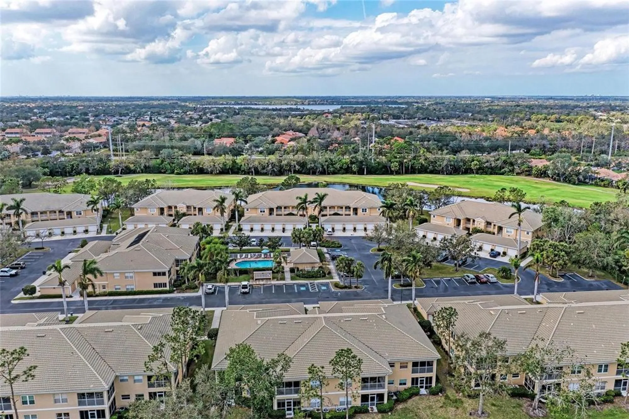 Property Slideshow image 40 of 41 | 6326 grand oak cir 203, Bradenton, FL, 34203