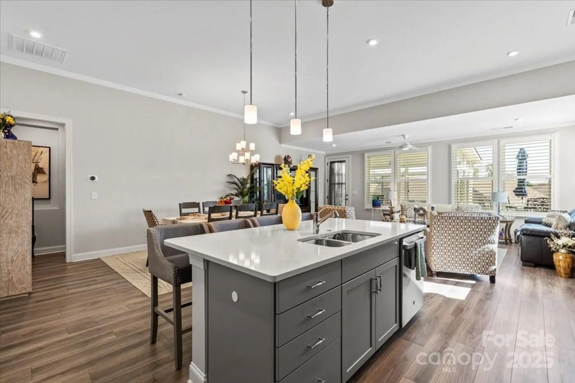 Property Slideshow image 8 of 21 | 7343 overjoyed crossing # 318, Charlotte, NC, 28215