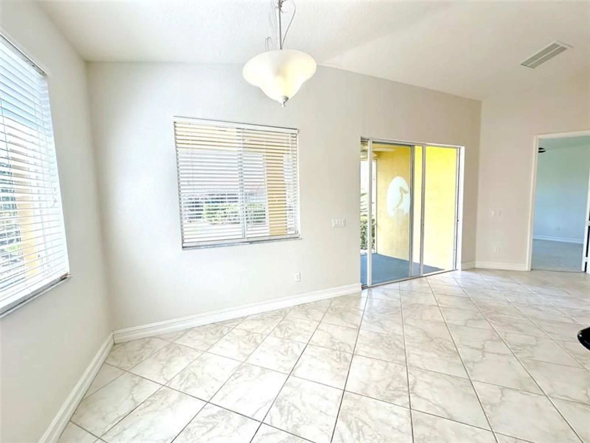 Property Slideshow image 11 of 32 | 6204 thames pl, Vero Beach, FL, 32966