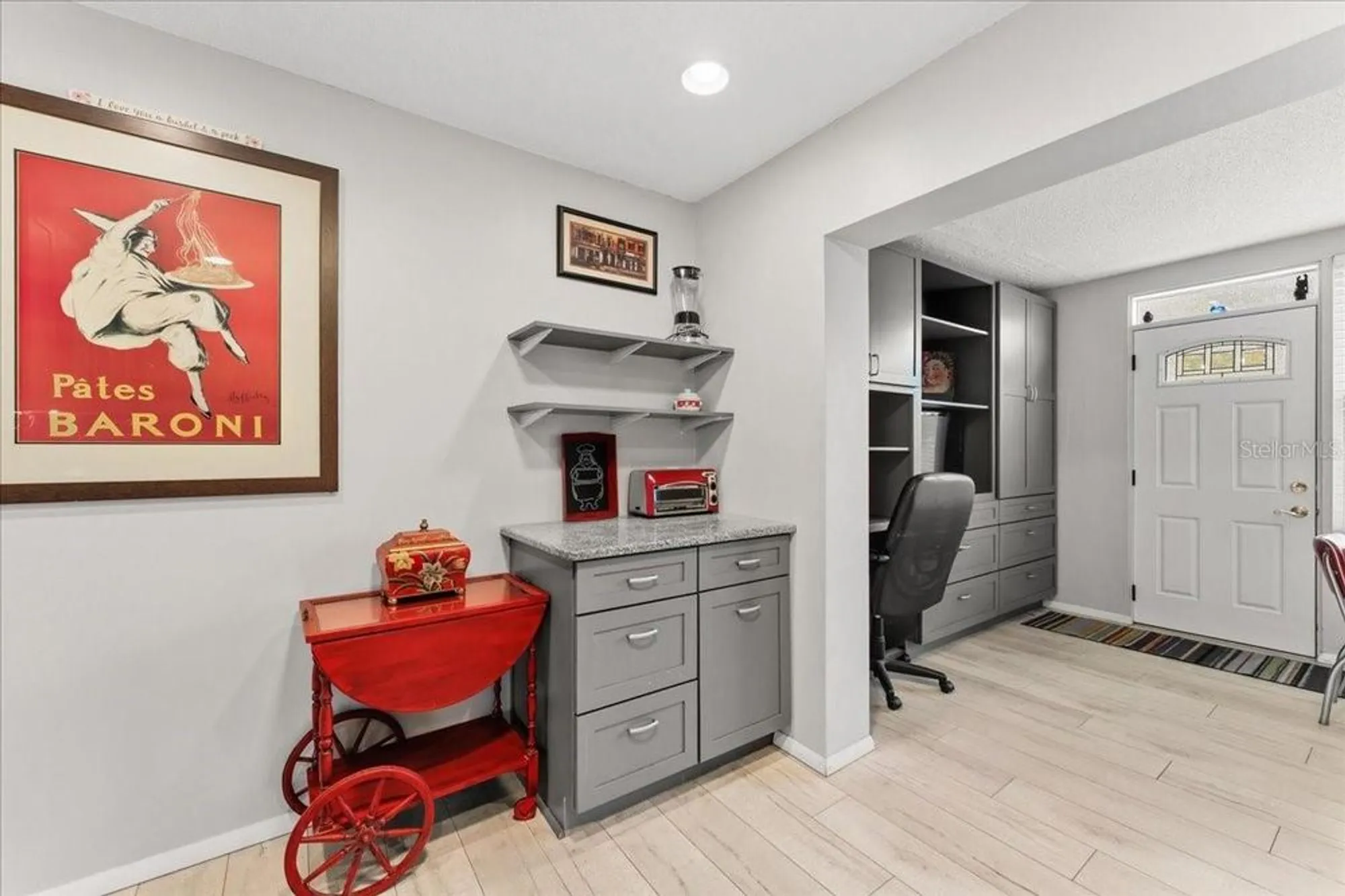 Property Slideshow image 14 of 44 | 2457 ecuadorian way 27, Clearwater, FL, 33763