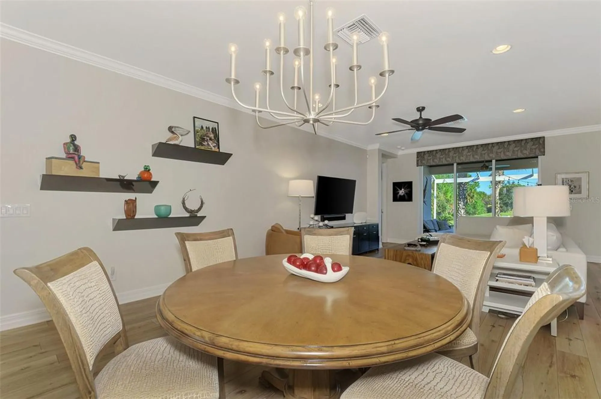 Property Slideshow image 12 of 79 | 6193 abaco dr, Sarasota, FL, 34238