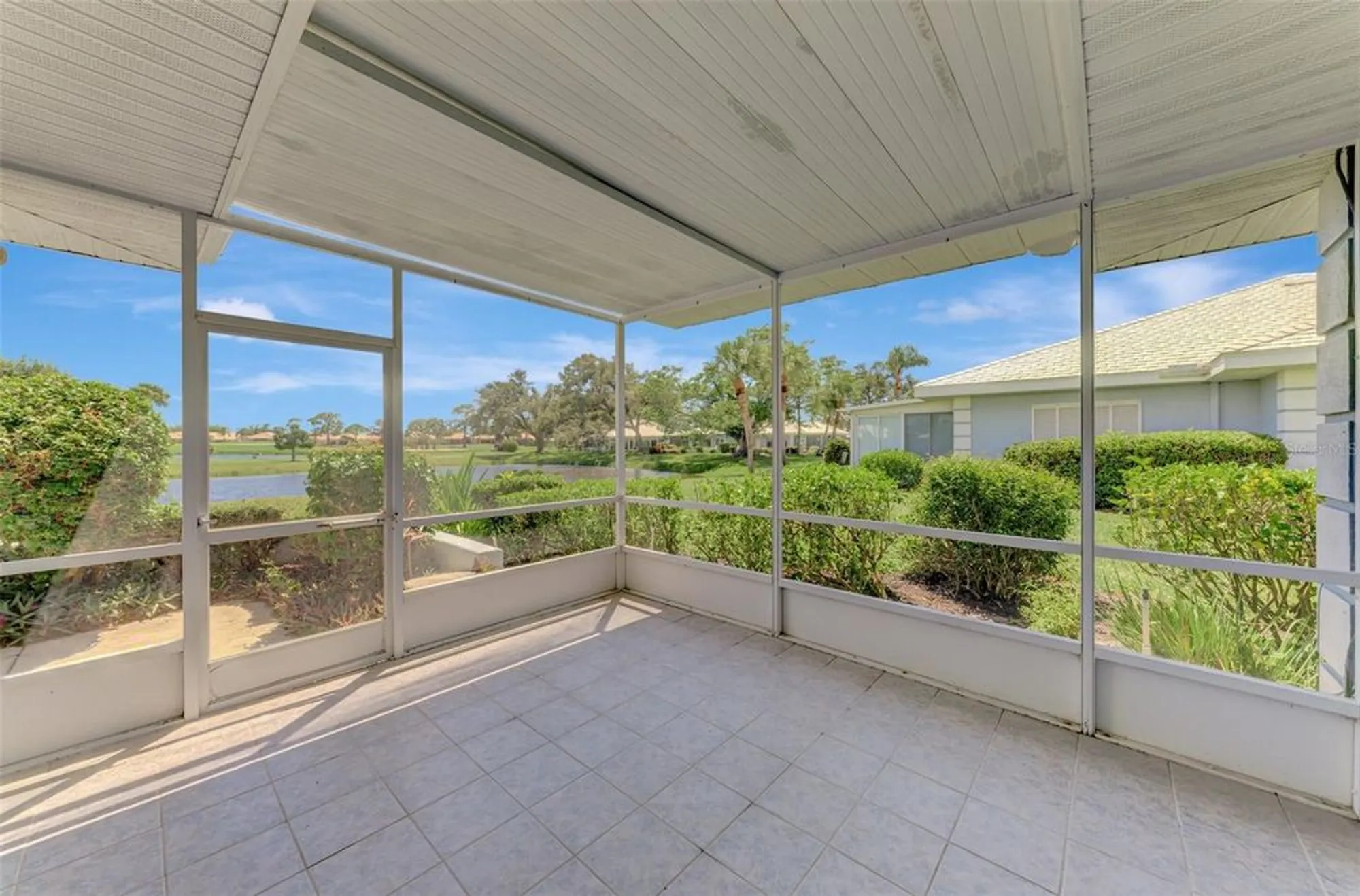 Property Slideshow image 33 of 58 | 420 wexford cir # 124, Venice, FL, 34293