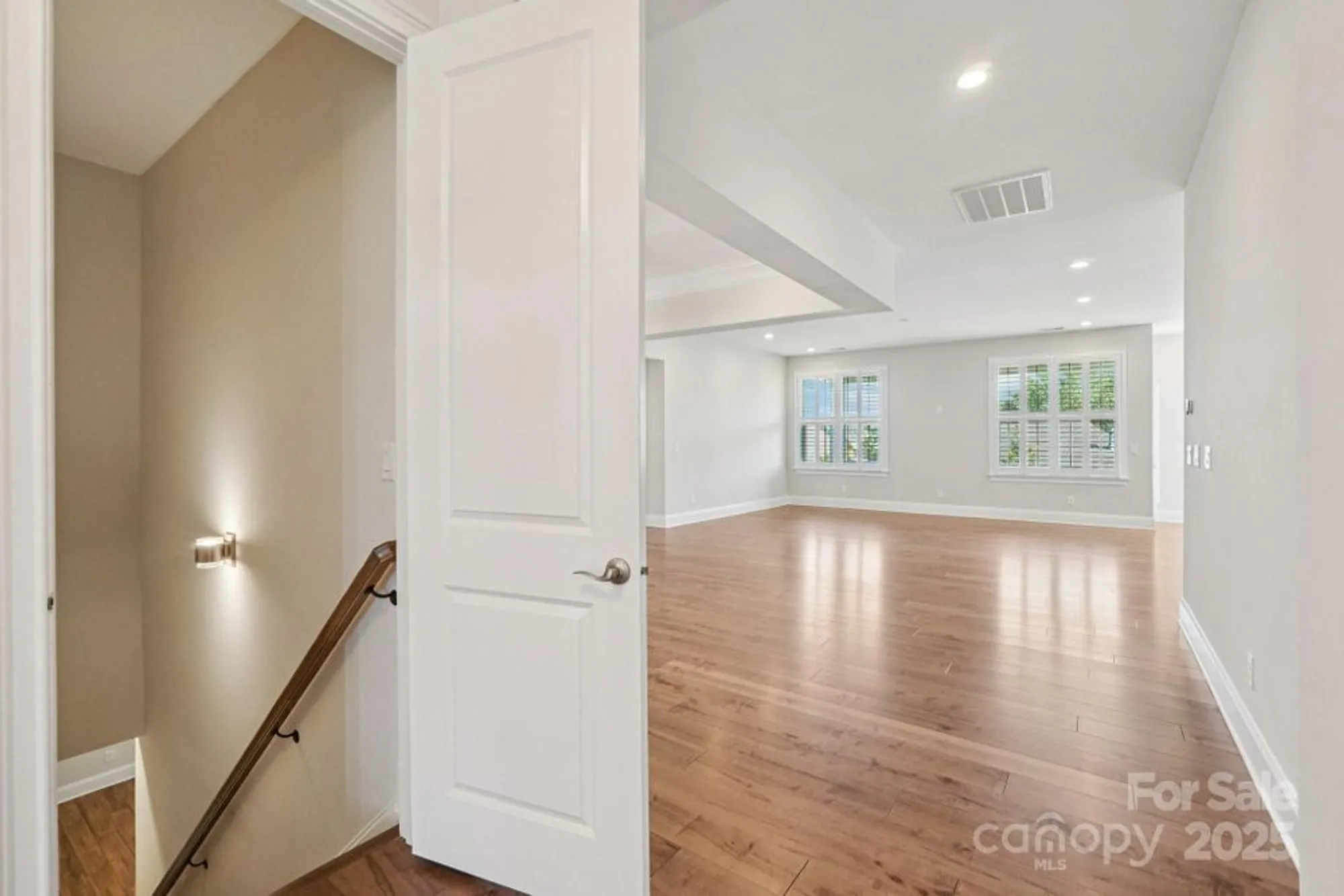 Property Slideshow image 31 of 47 | 45528 misty bluff dr, Charlotte, NC, 28278