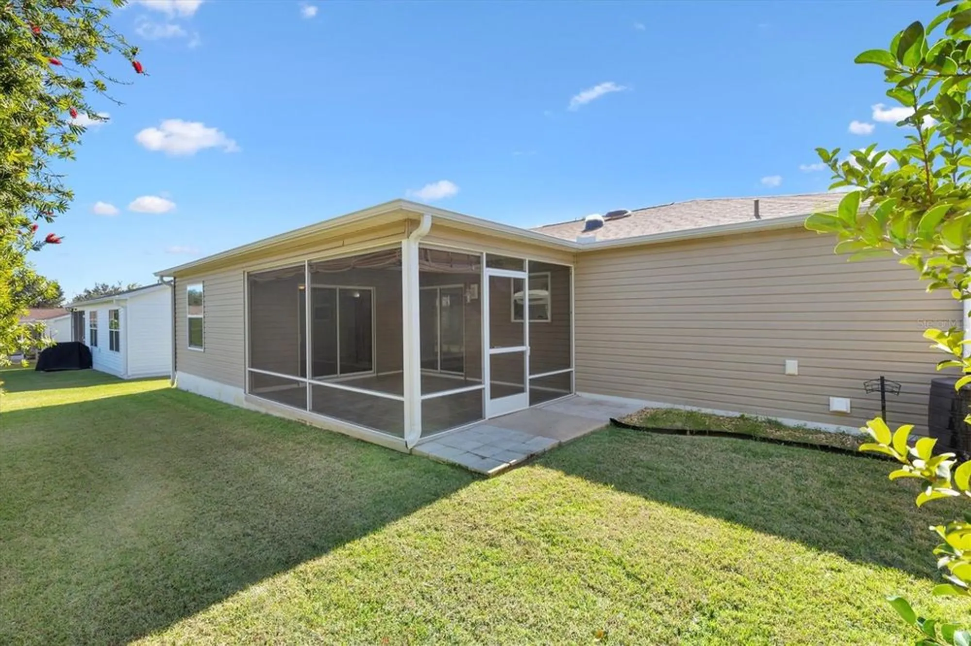 Property Slideshow image 23 of 28 | 2109 harston trl, The Villages, FL, 32162