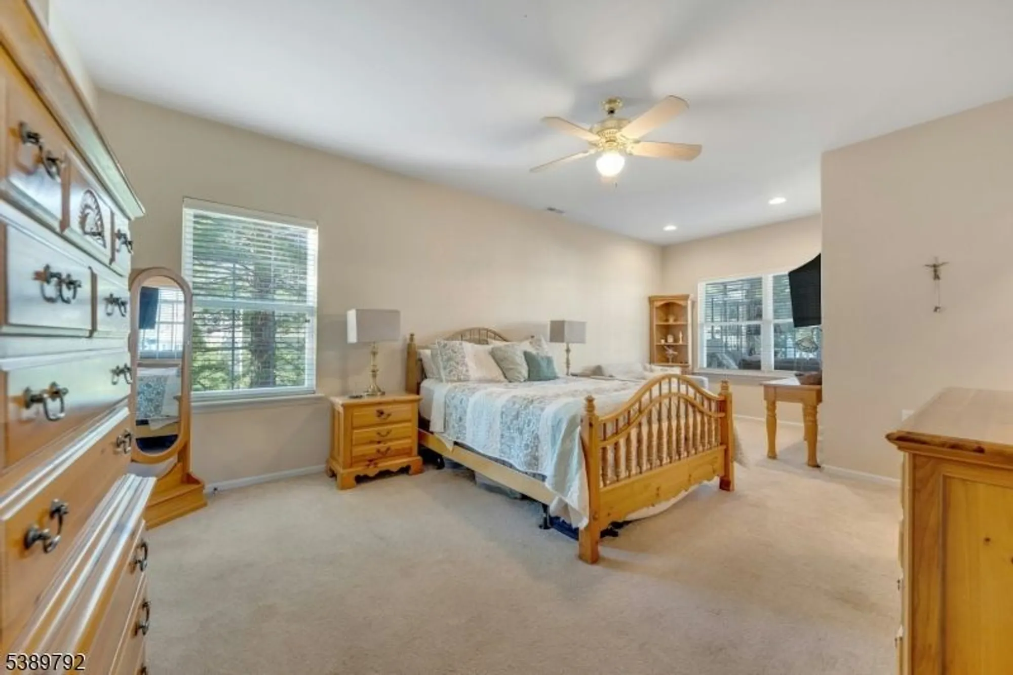 Property Slideshow image 24 of 50 | 5 la rochelle dr, Manchester Tw, NJ, 08759