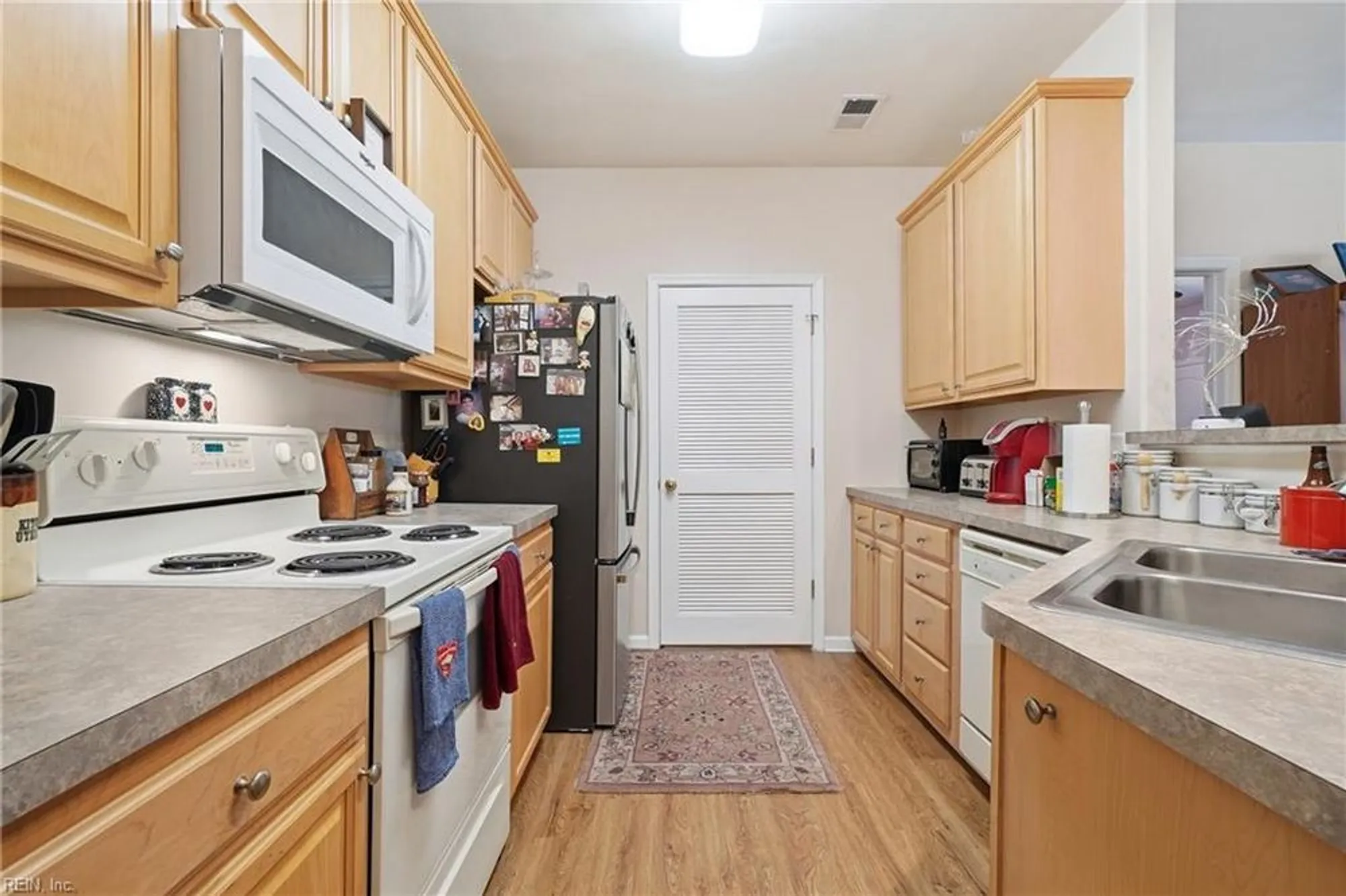 Property Slideshow image 16 of 34 | 2749 browning dr, Virginia Beach, VA, 23456