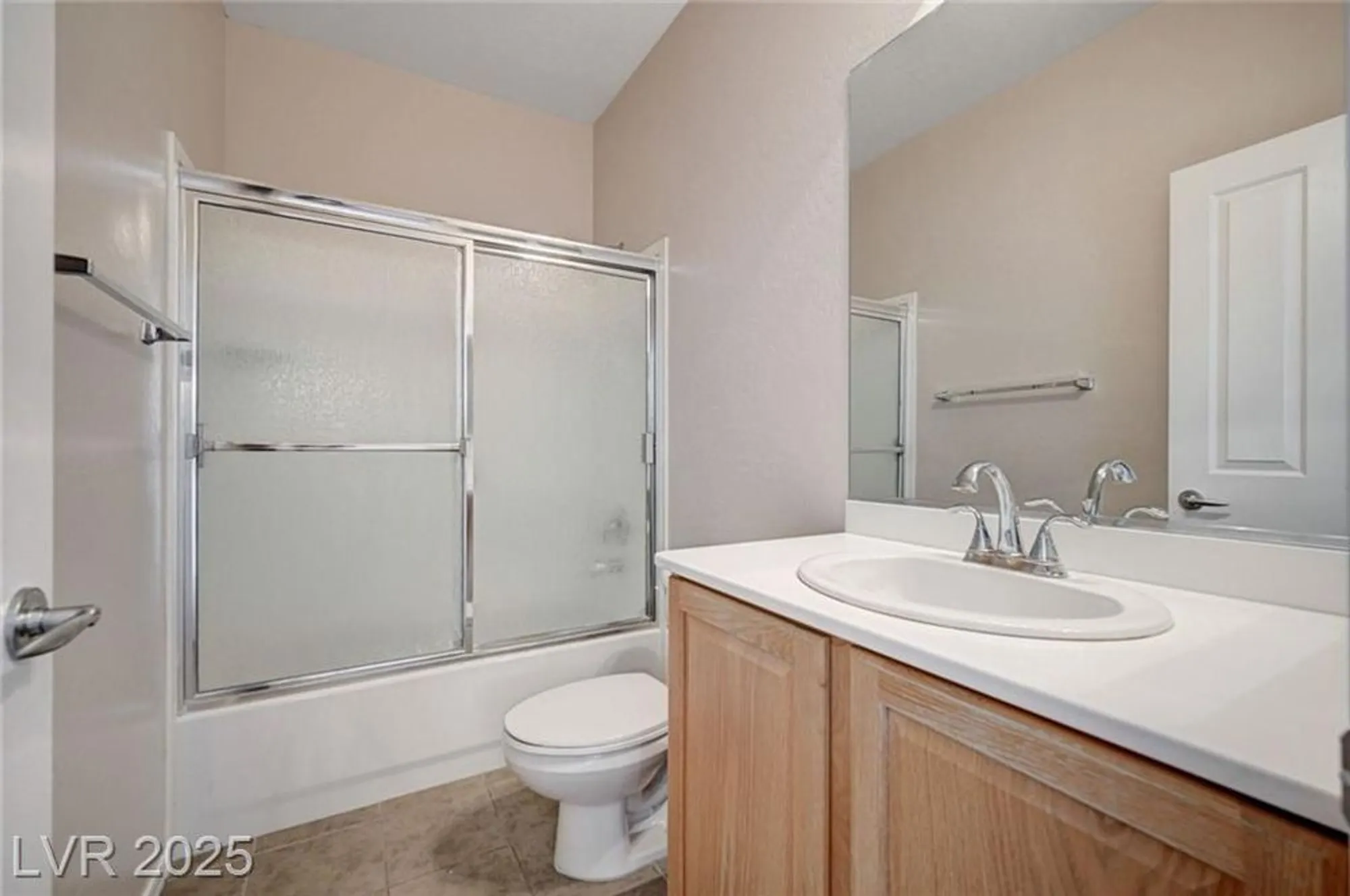 Property Slideshow image 29 of 37 | 2499 capella star st, Henderson, NV, 89044