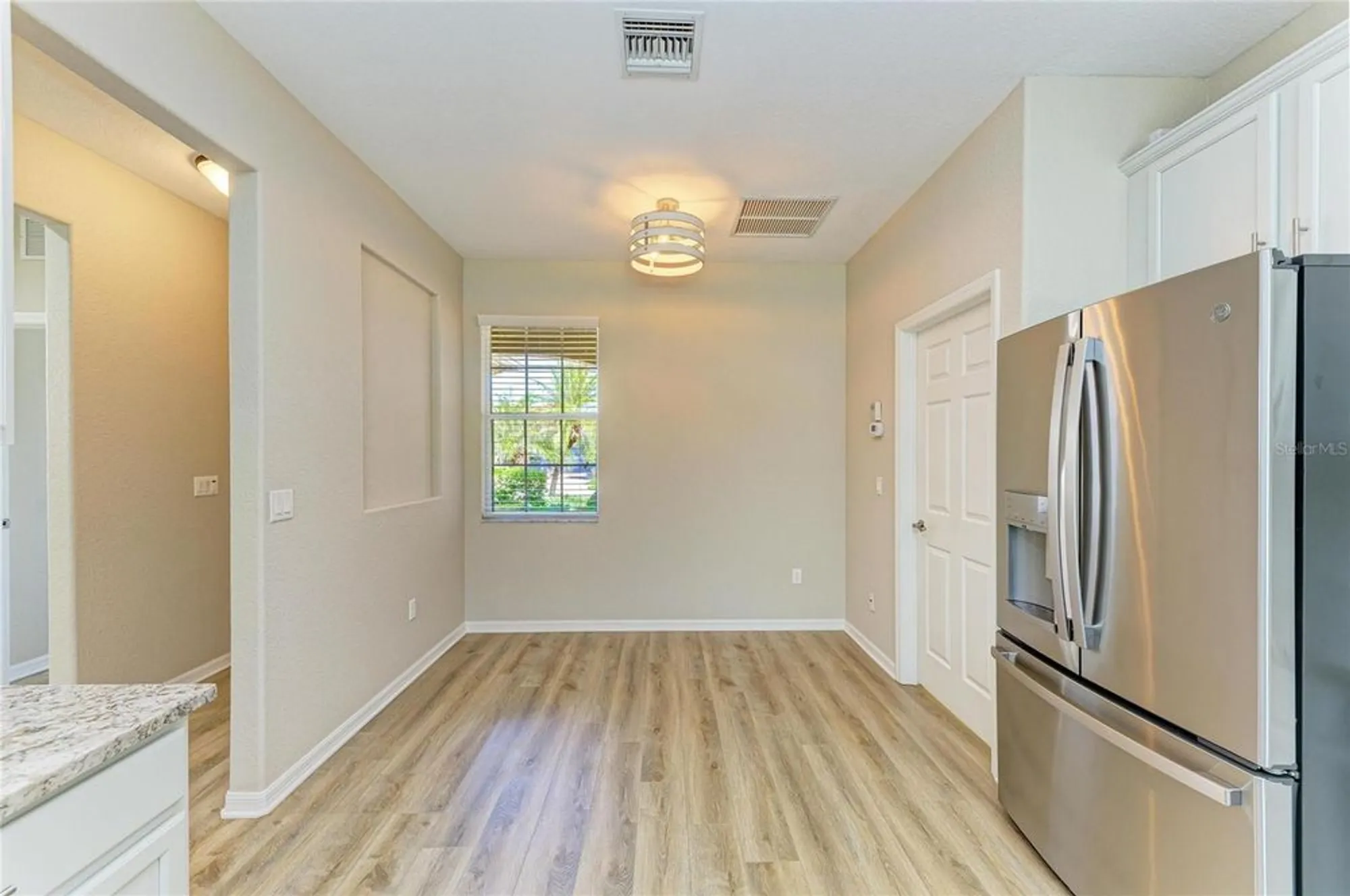 Property Slideshow image 9 of 63 | 350 river enclave ct, Bradenton, FL, 34212